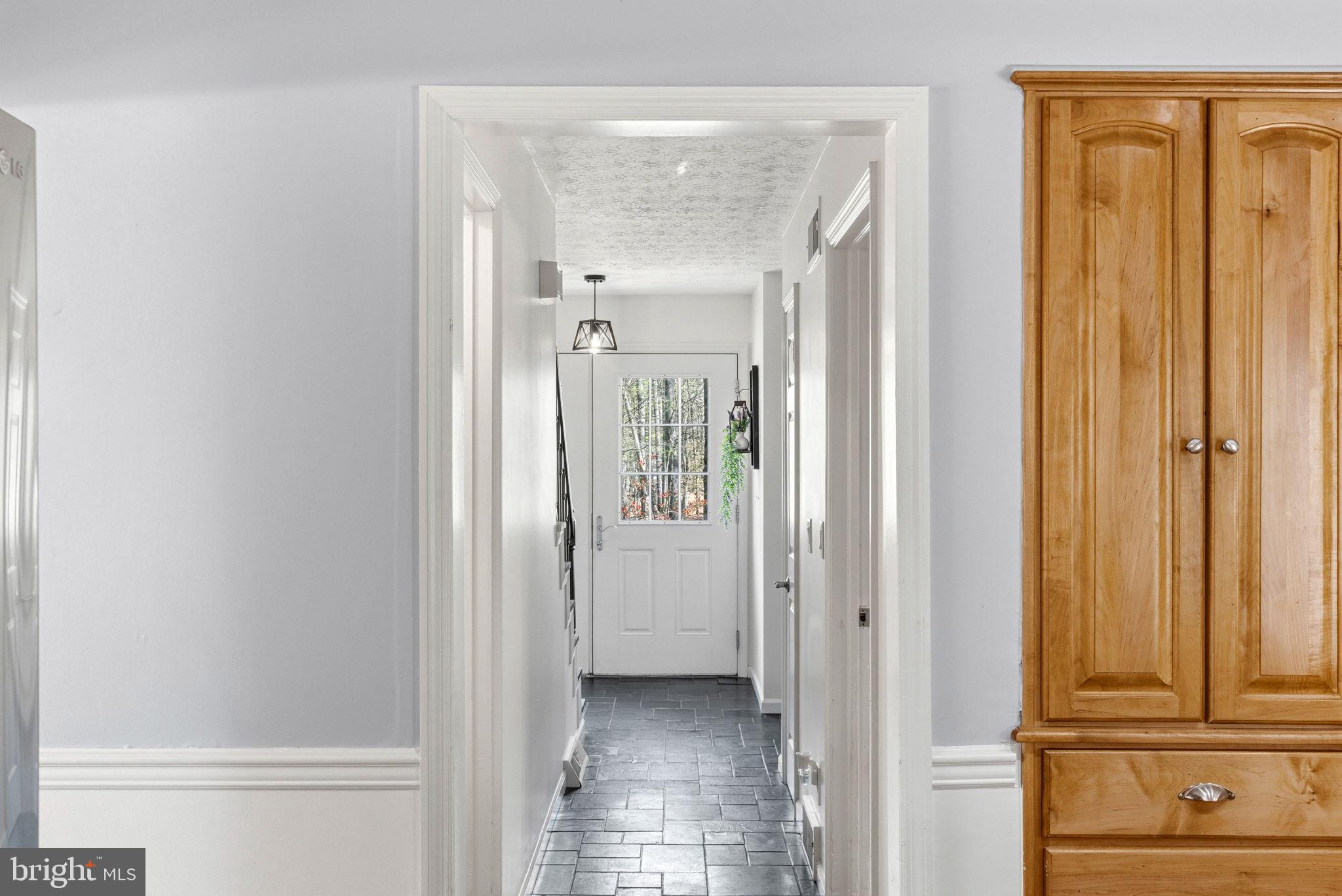 WHITE ROCK ACRES - Residential