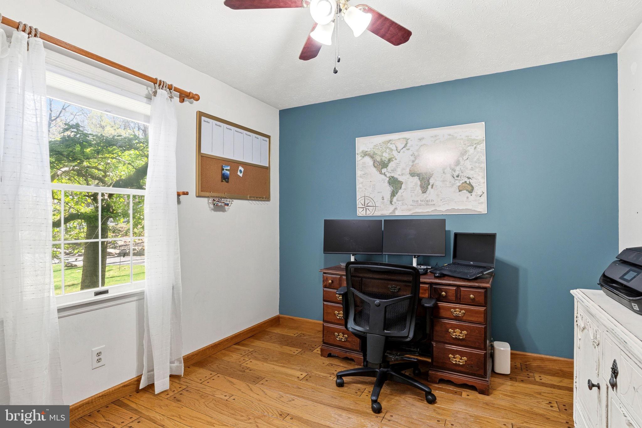 WHITE ROCK ACRES - Residential