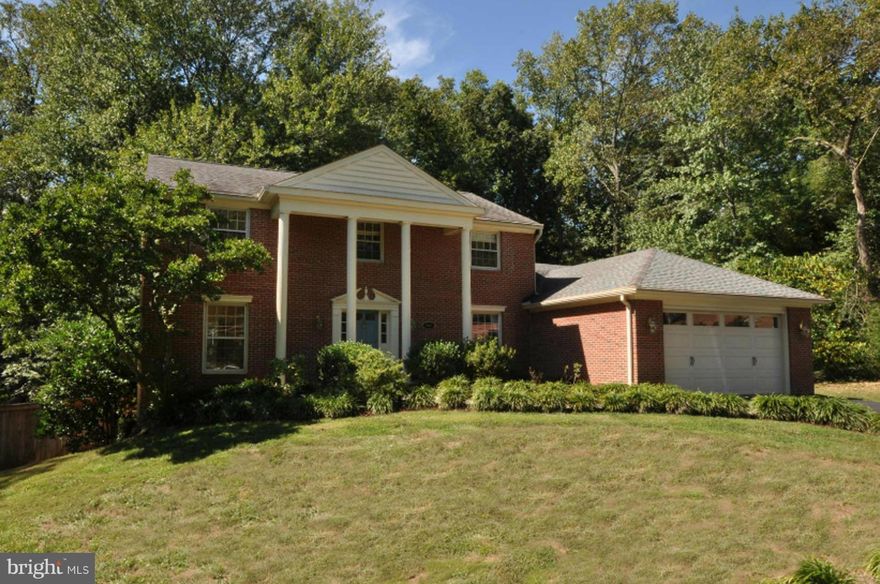 Fantastic opportunity to rent in sought after "Langley Oaks" subdivision.   Wonderfully maintained and spacious home with a generous size private fenced in backyard backing to woods.  Freshly painted throughout and new carpets installed in upper level bedrooms.  This bright and sunny home is perfect for entertaining and a must see!  Available in late September.