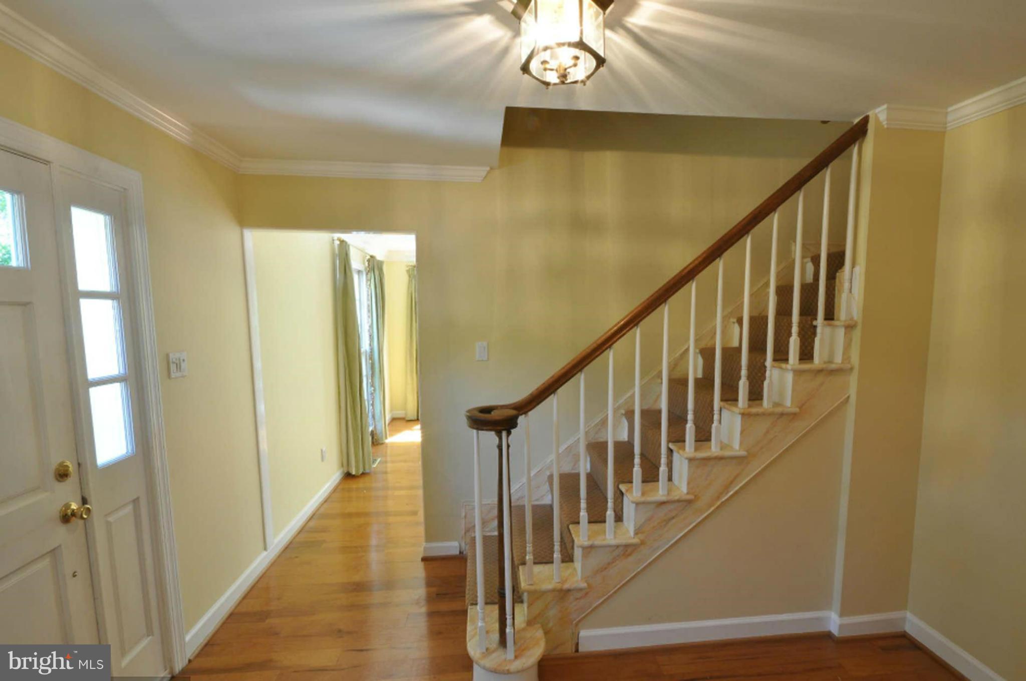 LANGLEY OAKS - Residential Lease