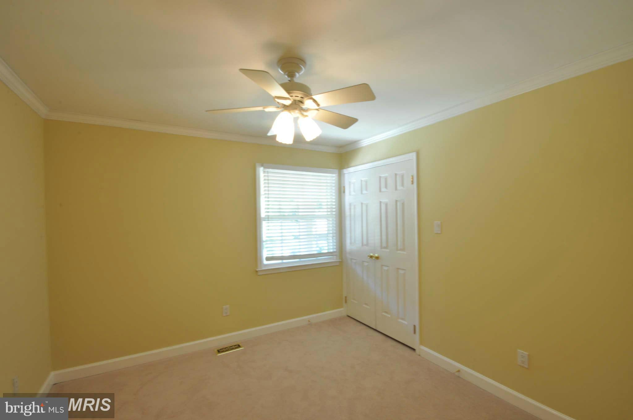 LANGLEY OAKS - Residential Lease