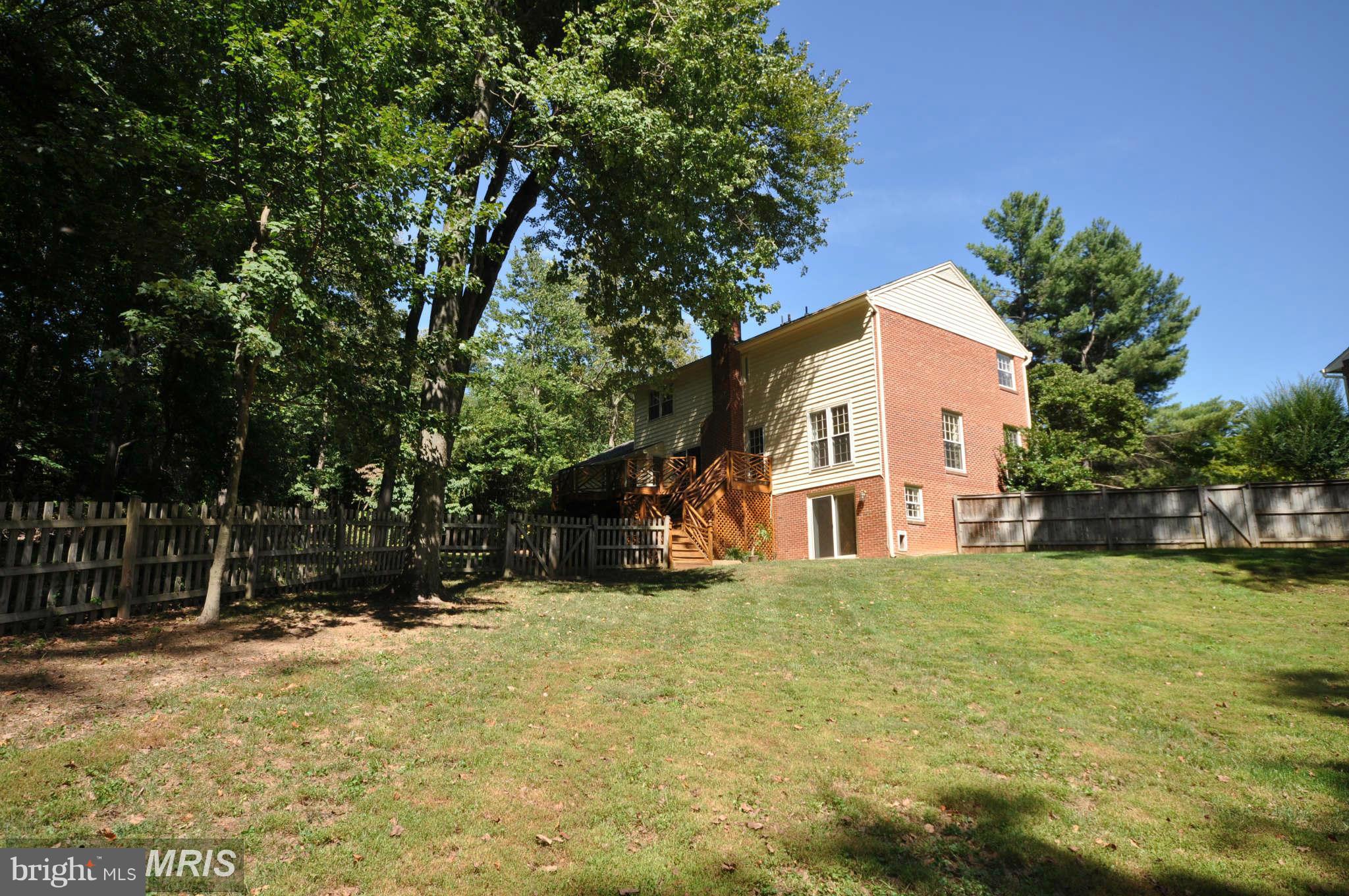 LANGLEY OAKS - Residential Lease