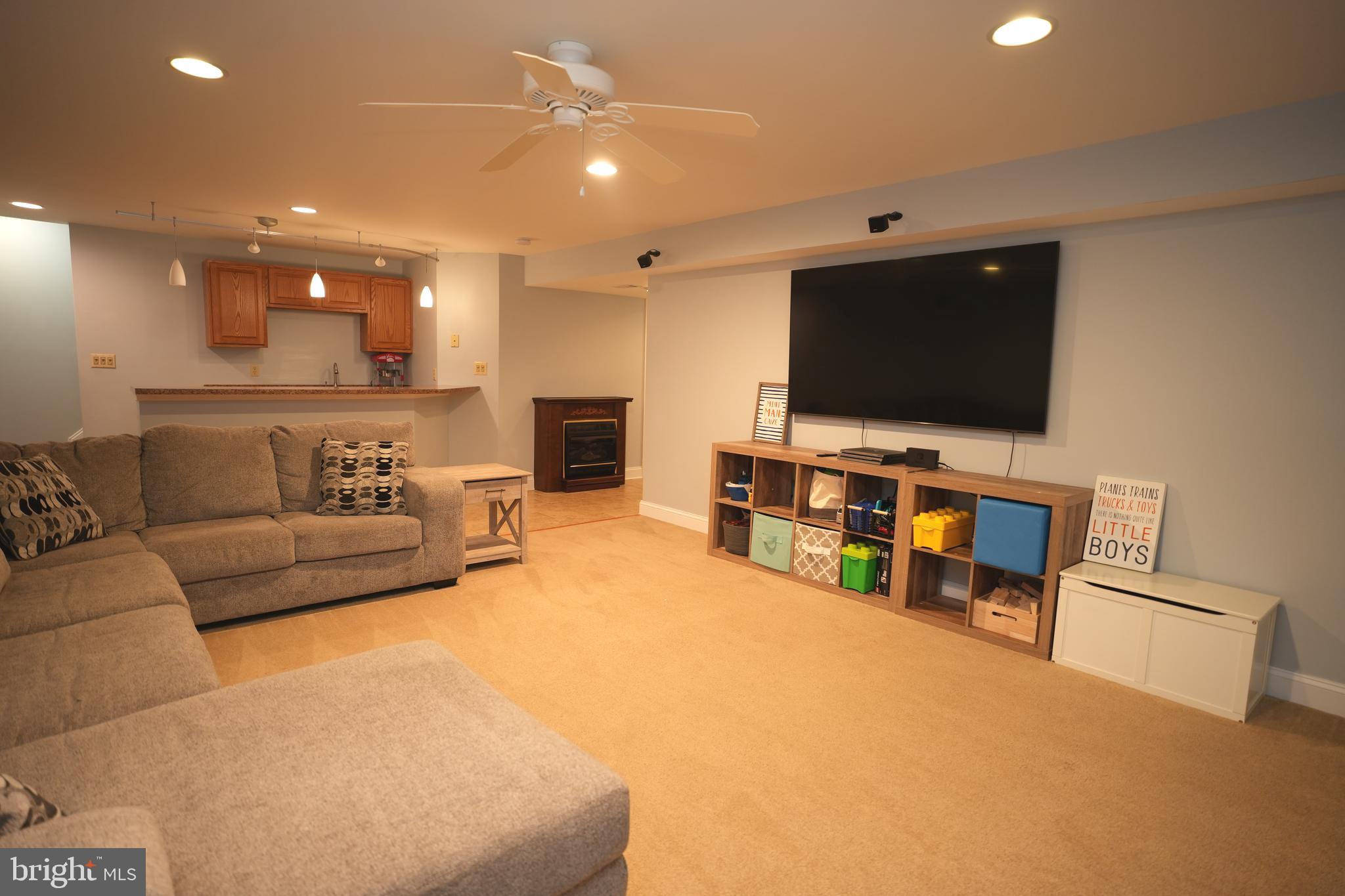 FORREST FARM - Residential