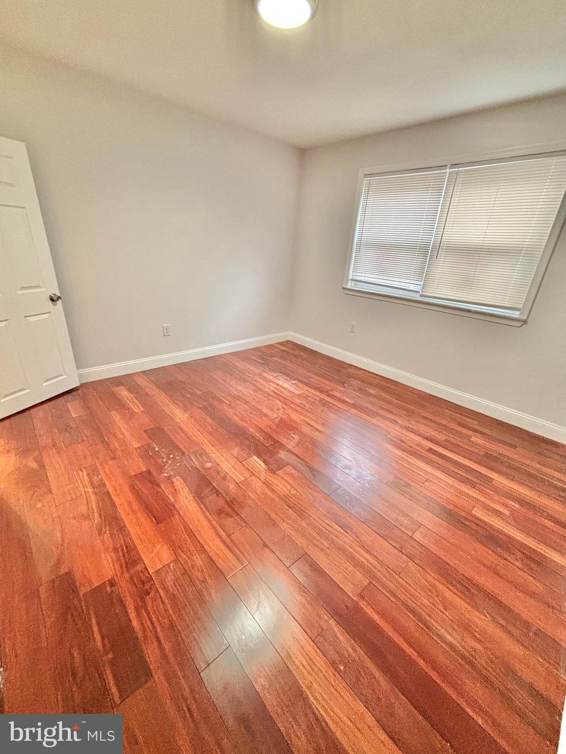 MAYFAIR - Residential