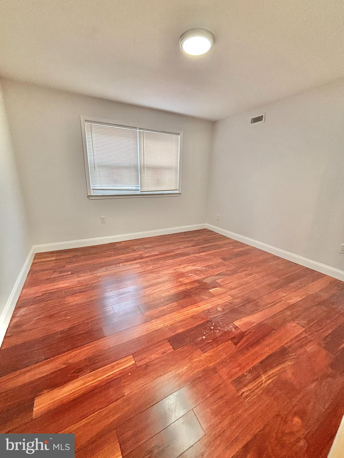 MAYFAIR - Residential