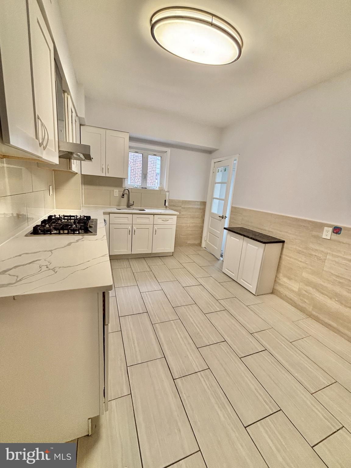 MAYFAIR - Residential