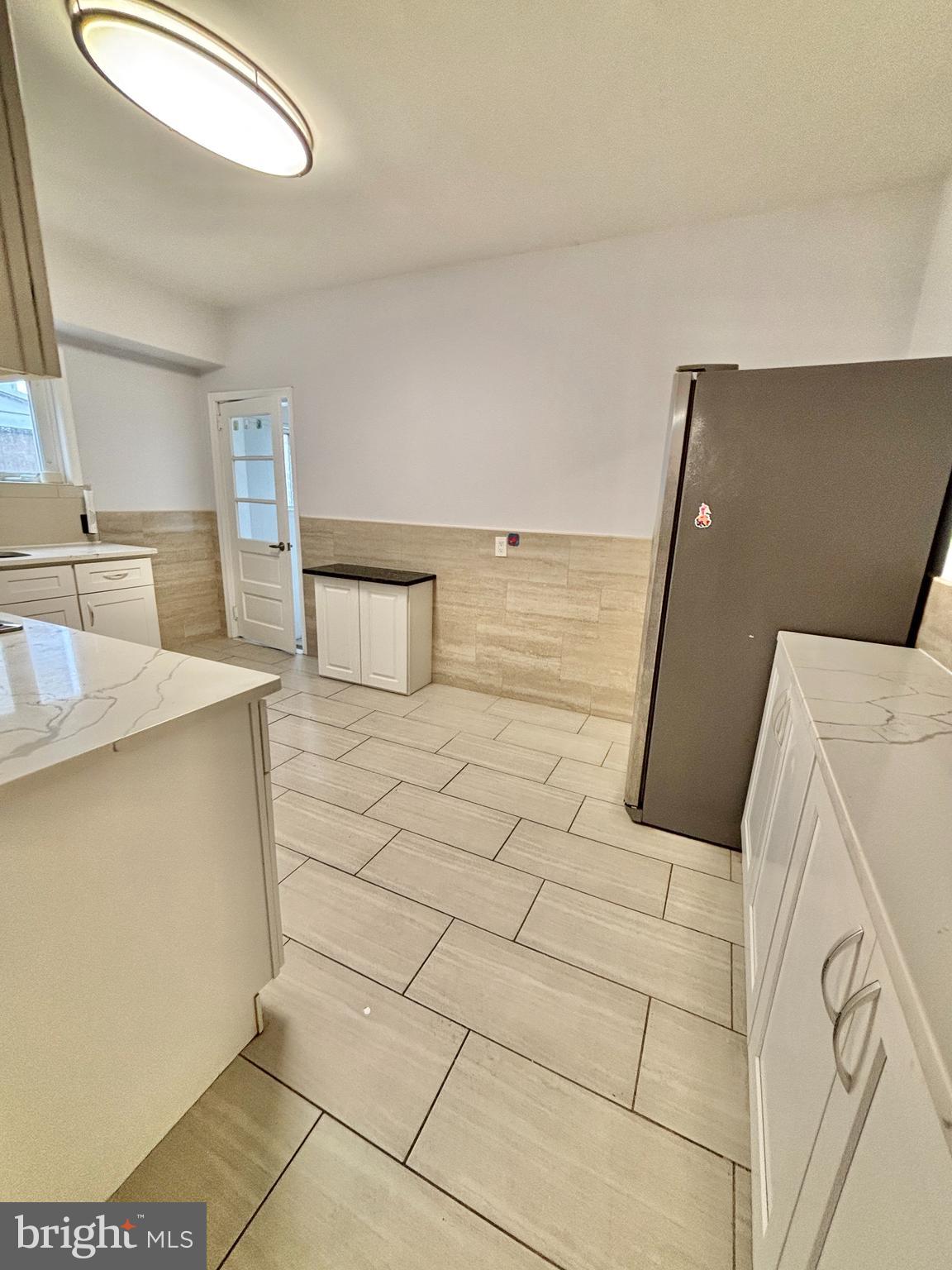 MAYFAIR - Residential