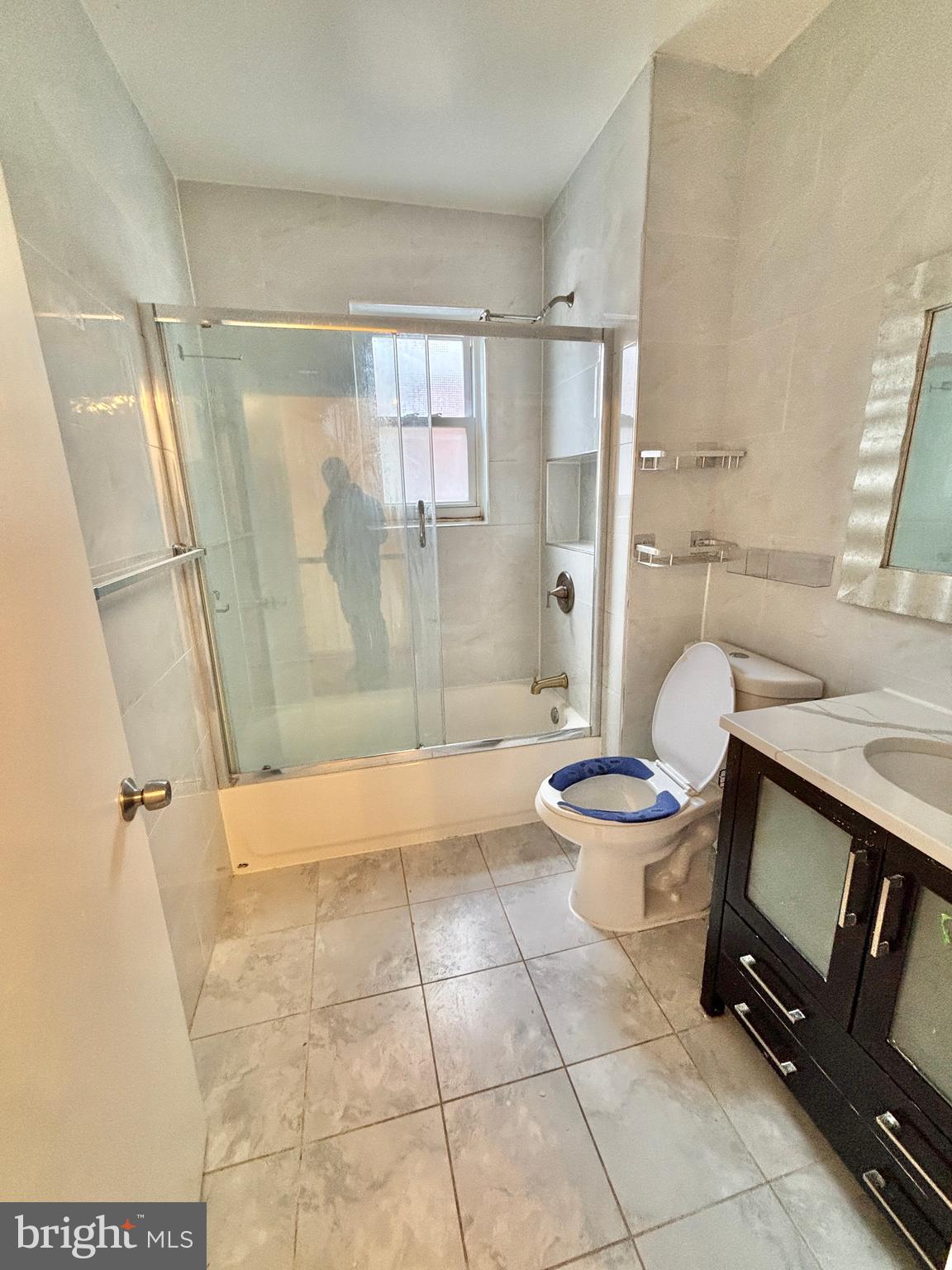 MAYFAIR - Residential