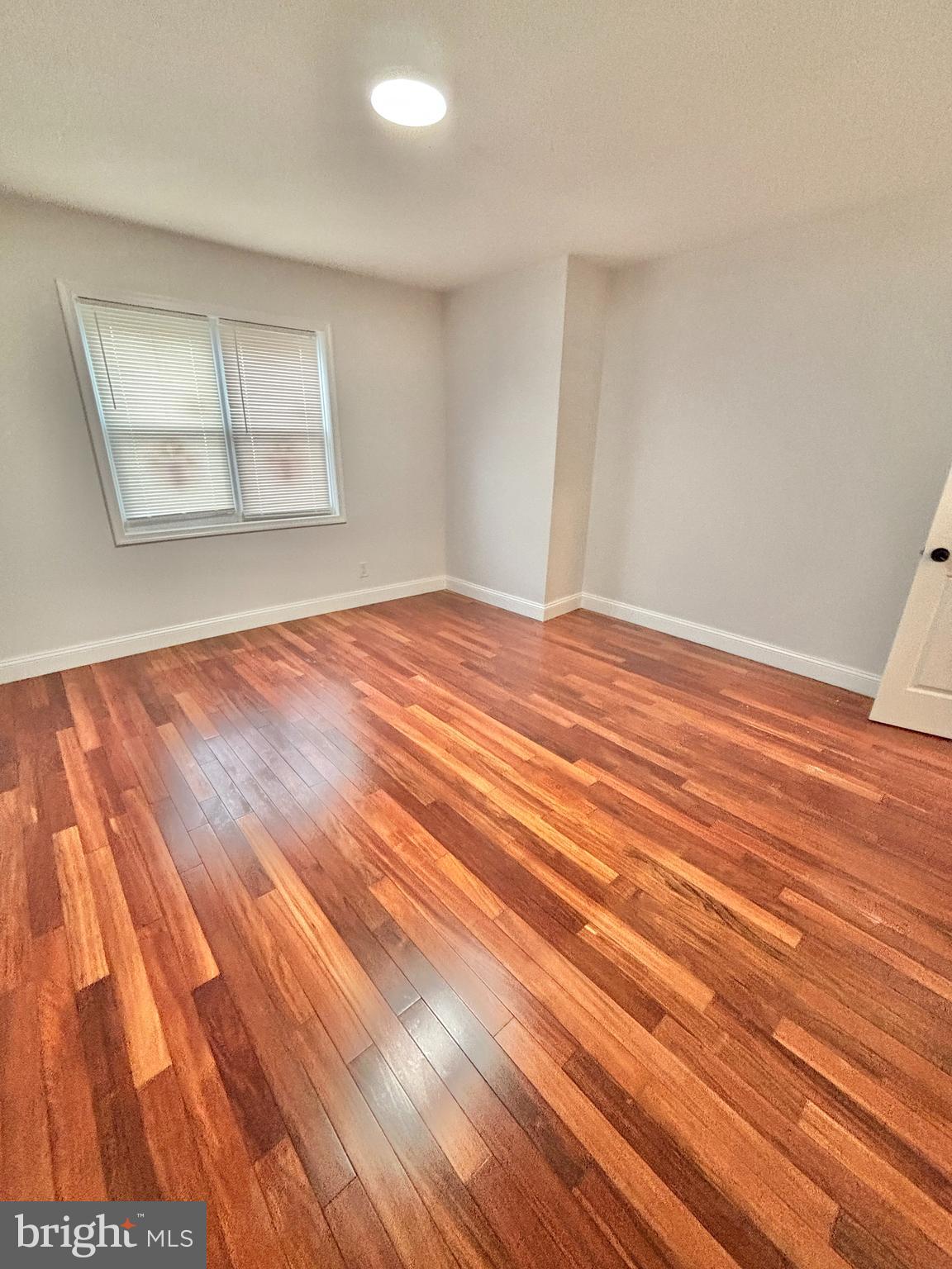 MAYFAIR - Residential