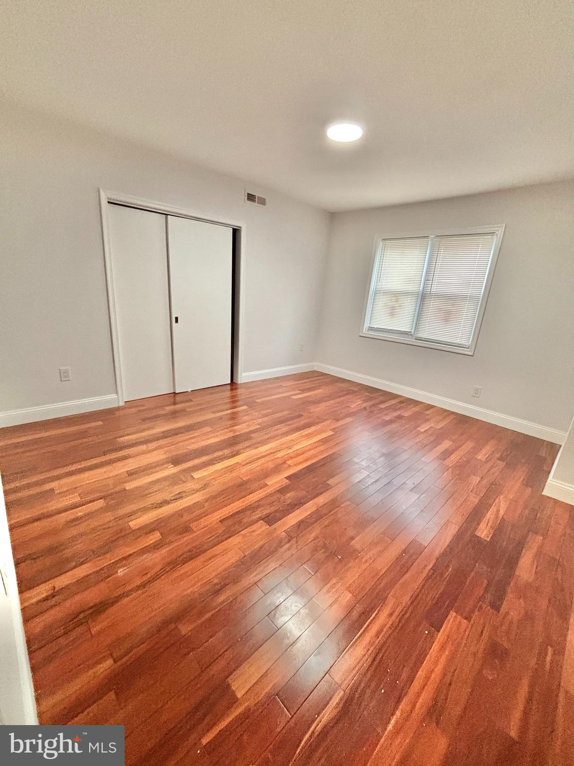 MAYFAIR - Residential