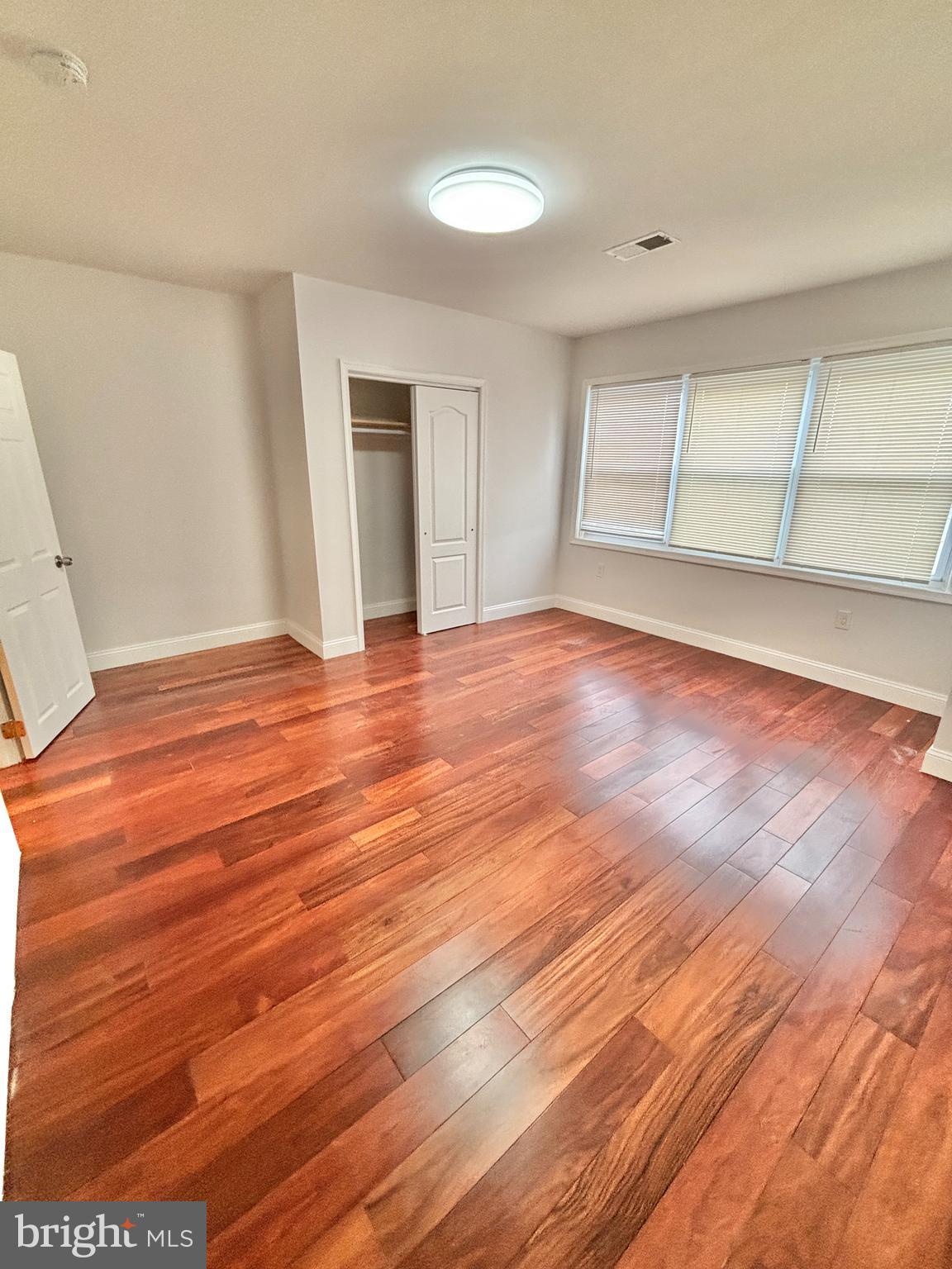 MAYFAIR - Residential