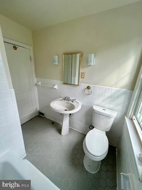 WESTOWNE - Residential Lease