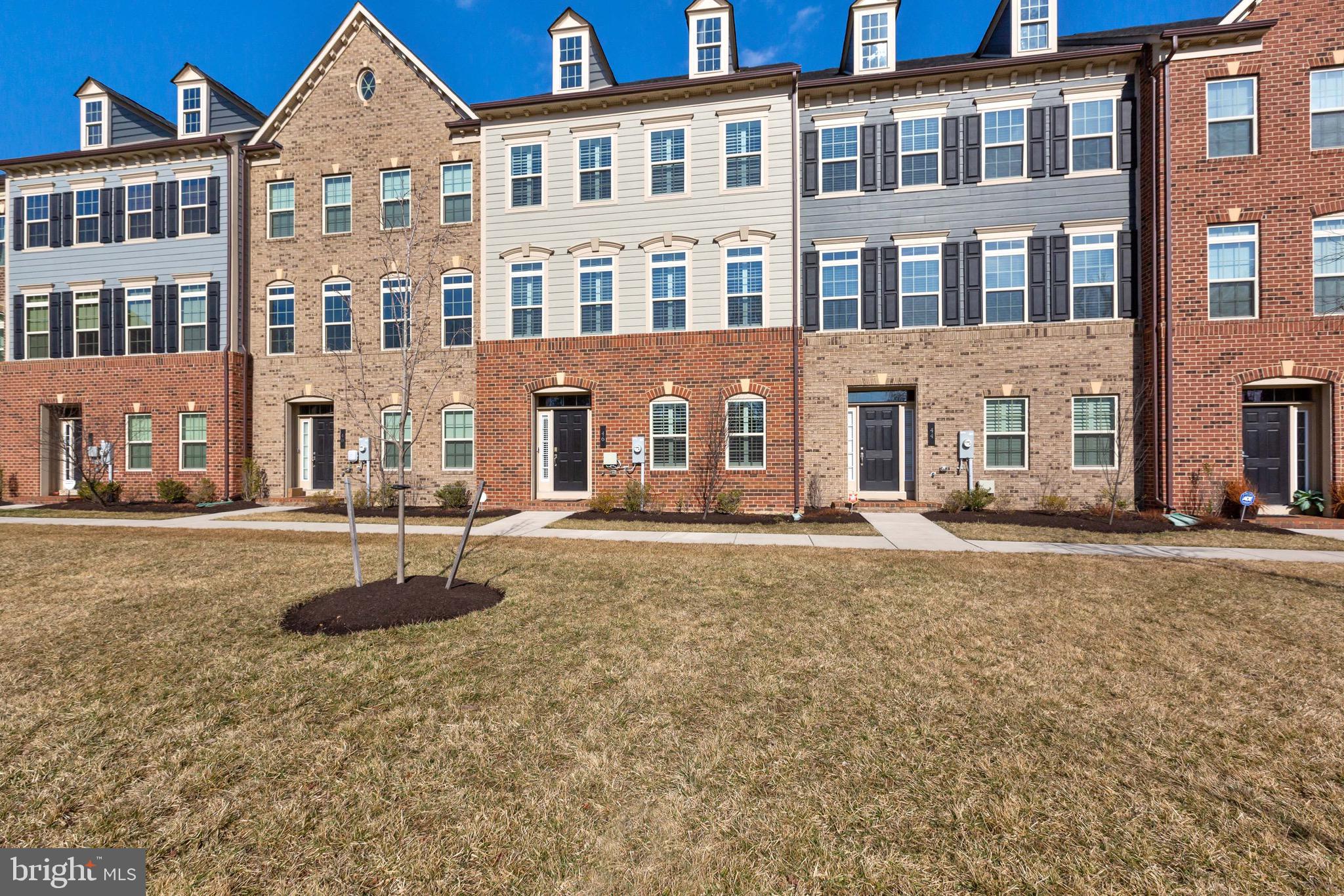 SUBURBAN GREENE - Residential