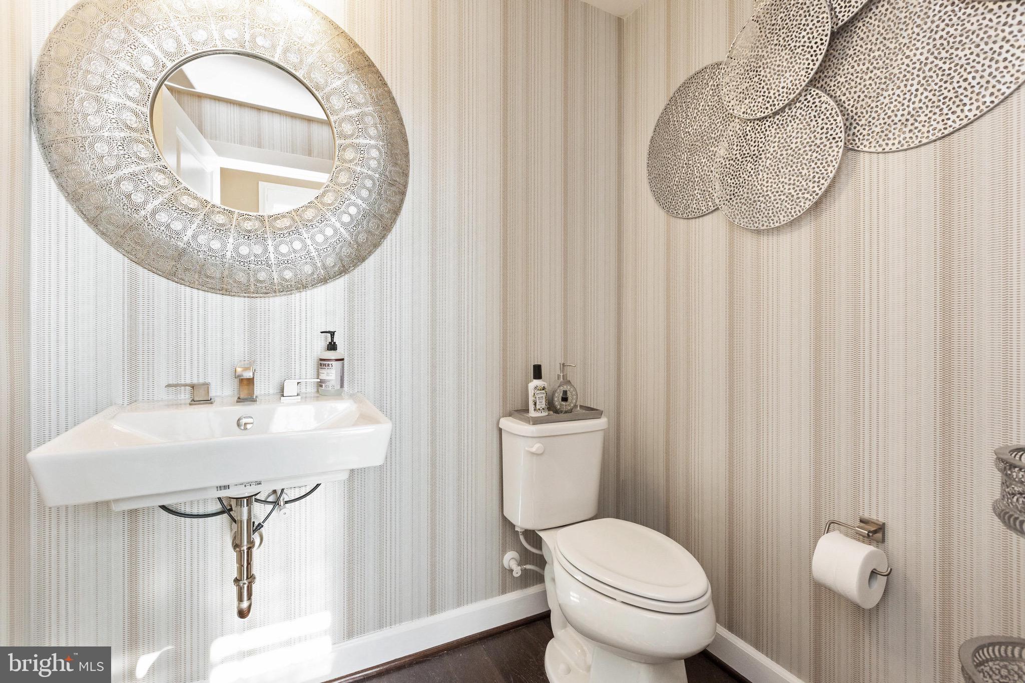 SUBURBAN GREENE - Residential