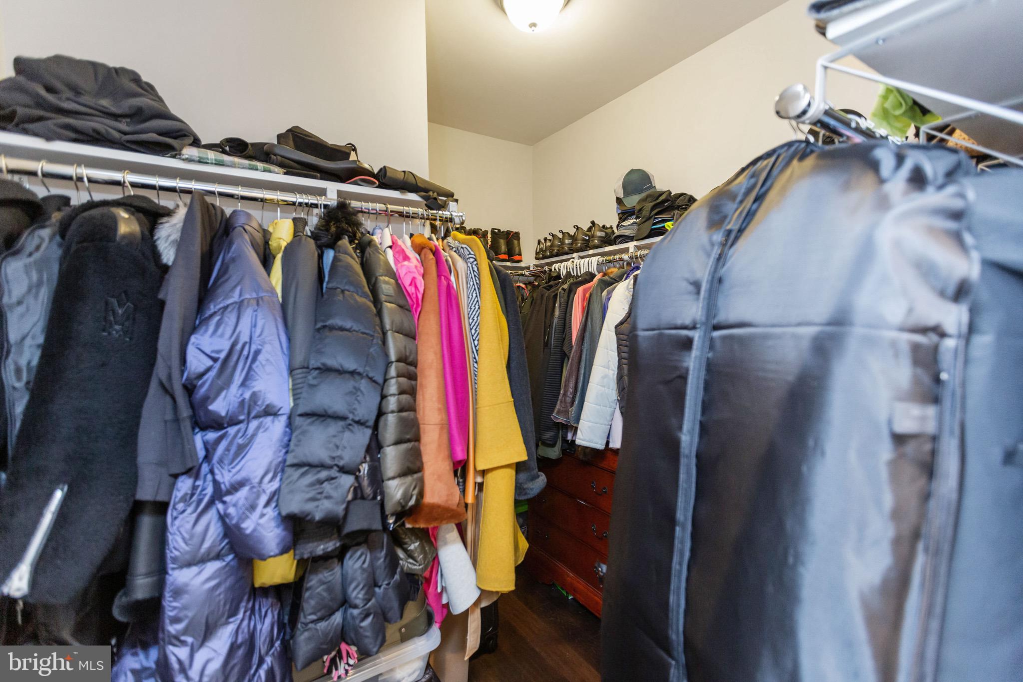 SUBURBAN GREENE - Residential