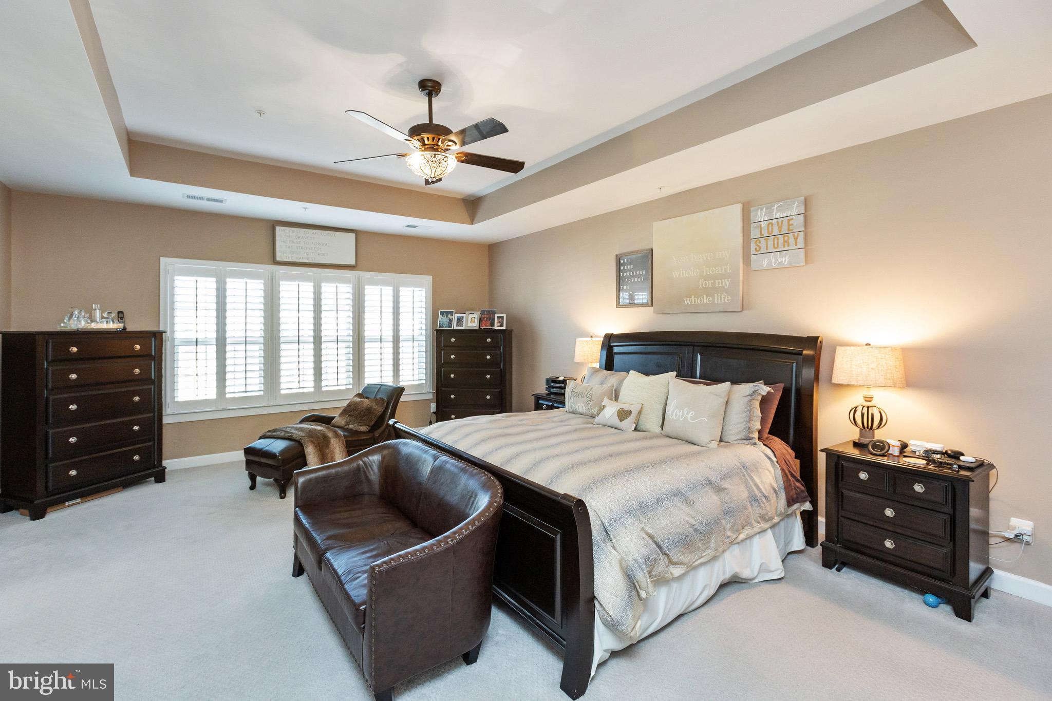 SUBURBAN GREENE - Residential