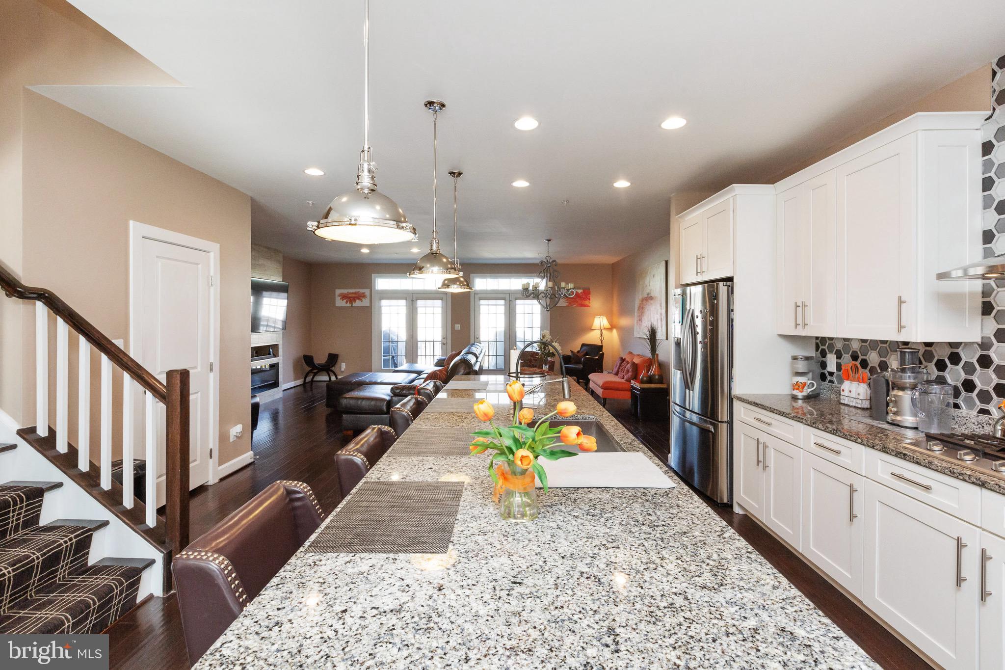 SUBURBAN GREENE - Residential