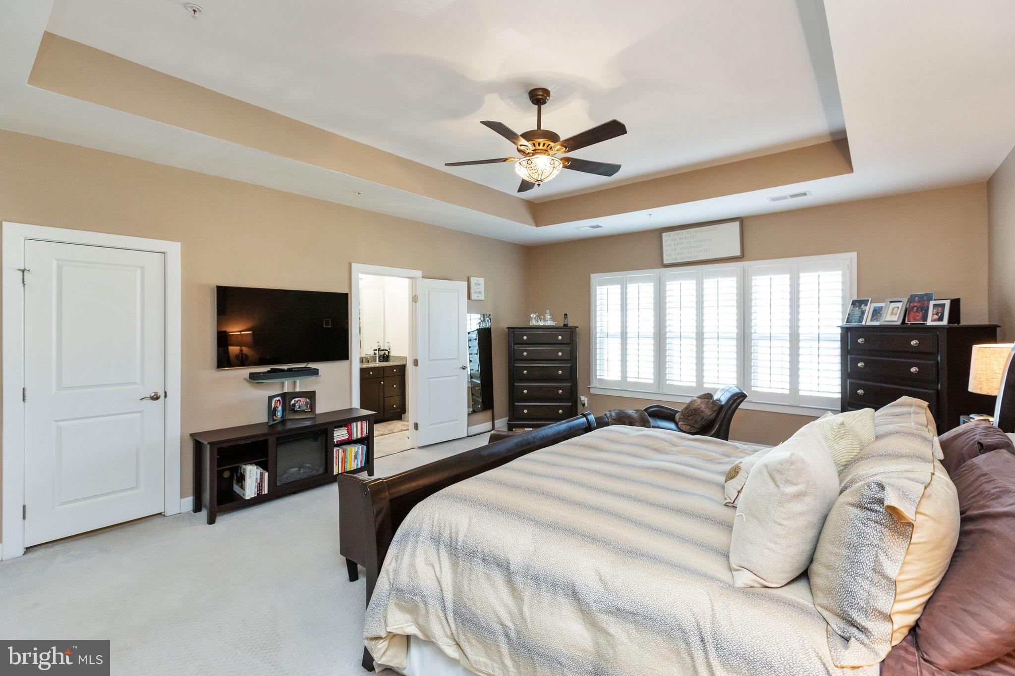 SUBURBAN GREENE - Residential