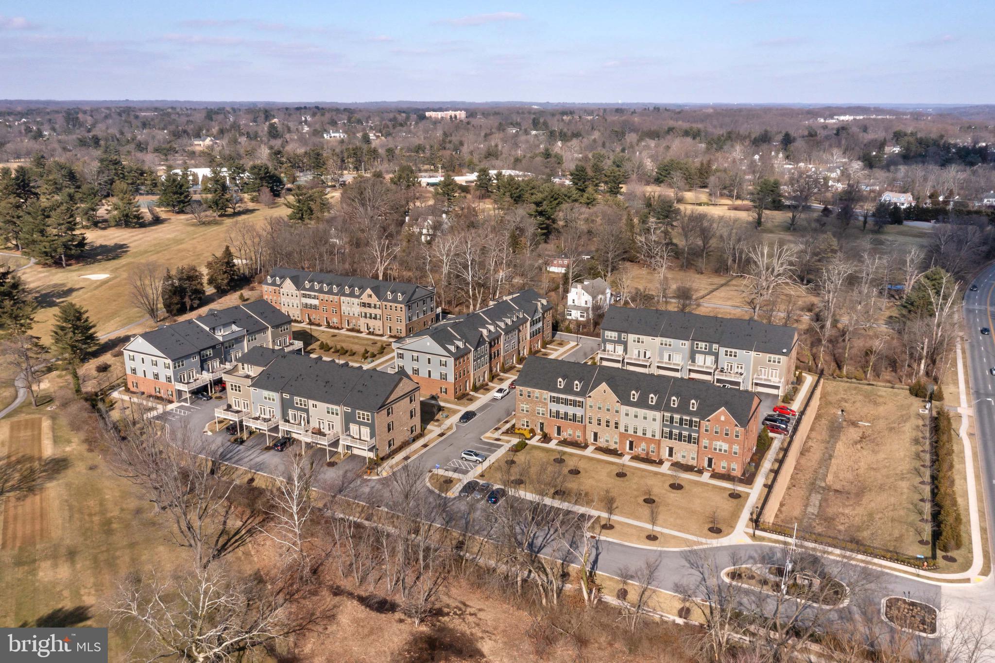 SUBURBAN GREENE - Residential