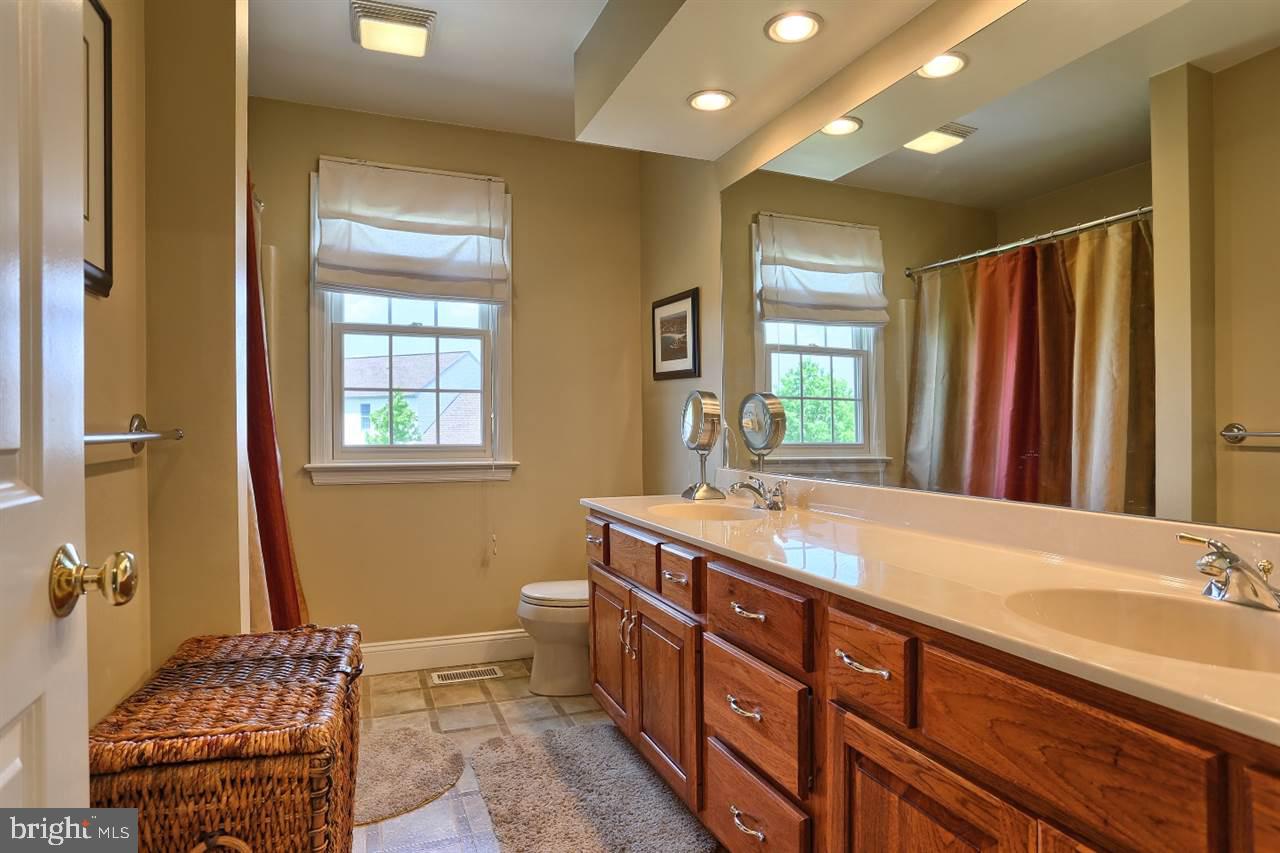 SOUTHERN MEADOWS - Residential