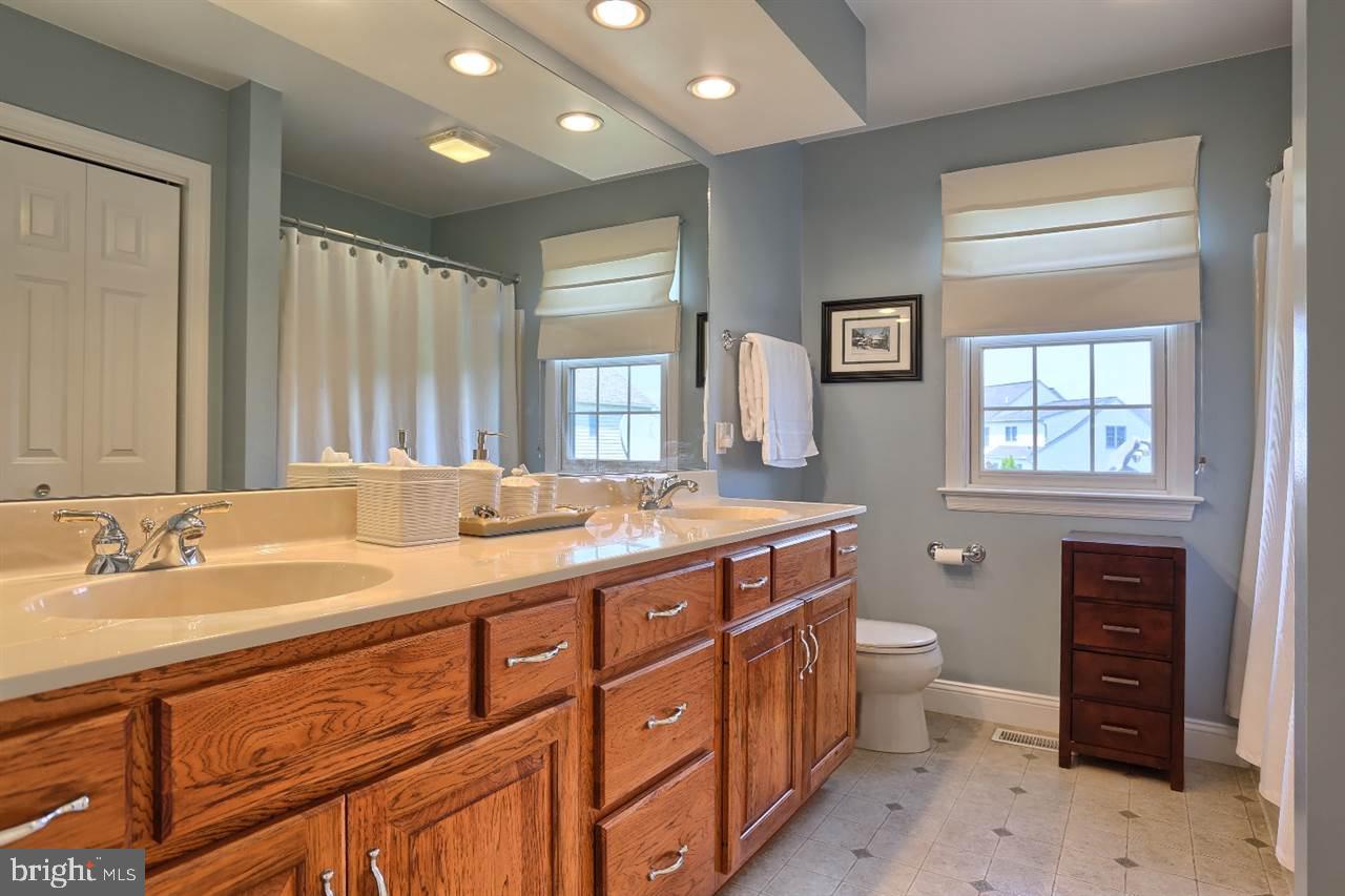 SOUTHERN MEADOWS - Residential