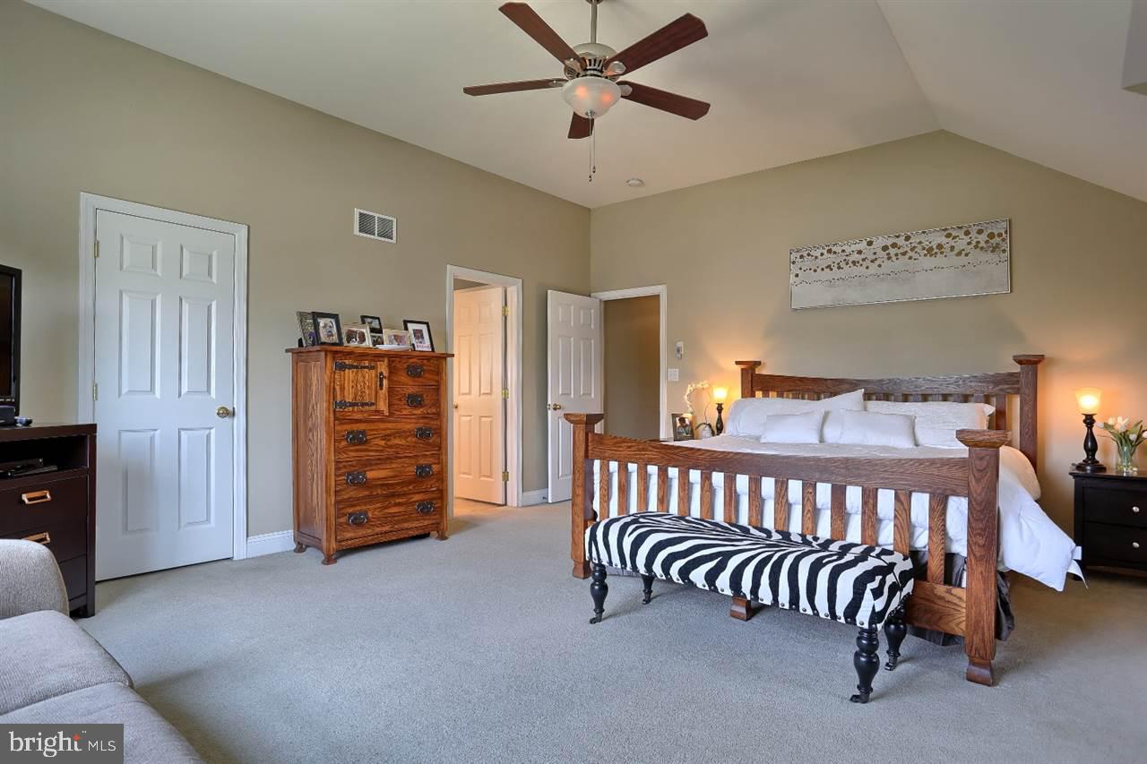 SOUTHERN MEADOWS - Residential