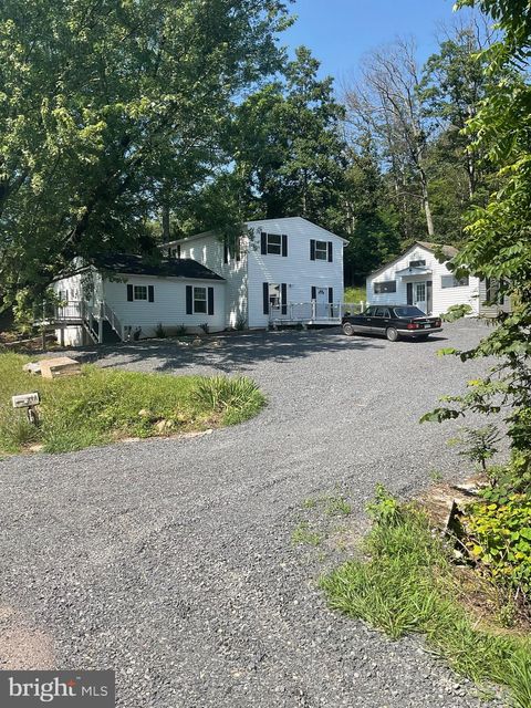 7464 PAW PAW ROAD PAW PAW WV 25434