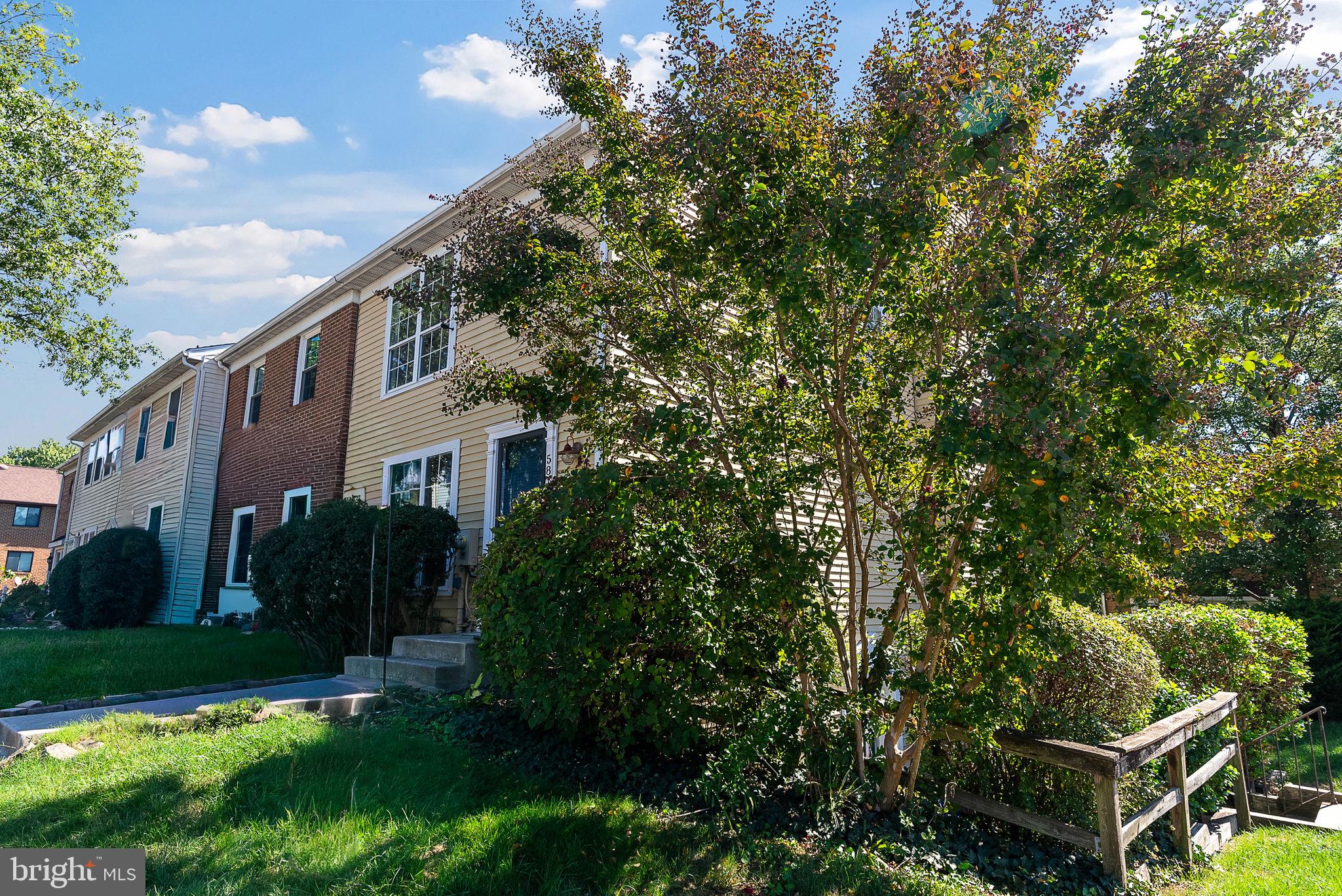 5877 ROWANBERRY DRIVE B 36