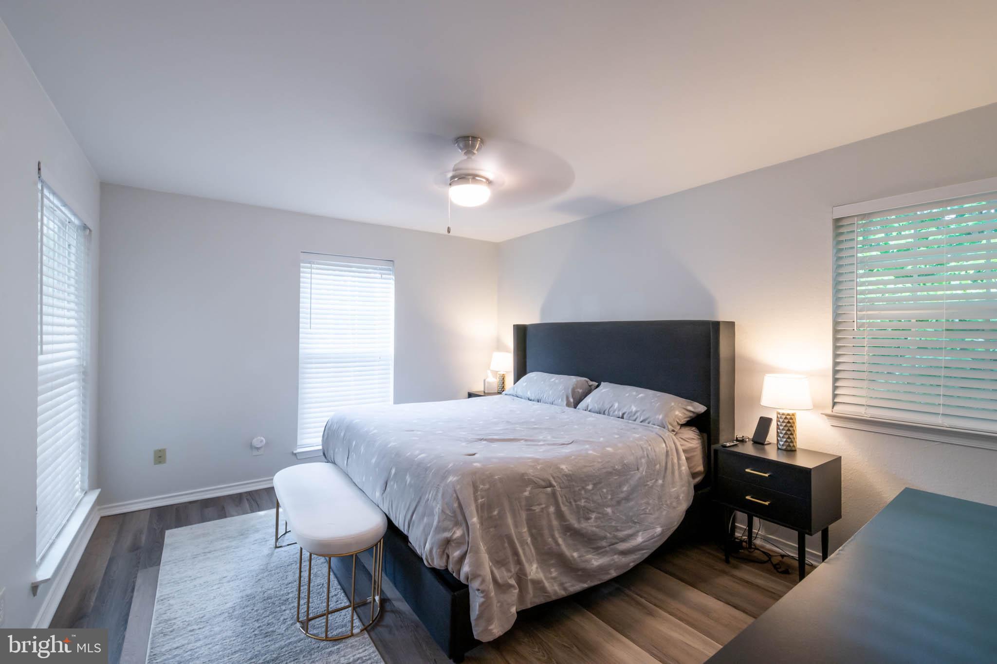 FOUNTAINS AT MCLEAN - Residential