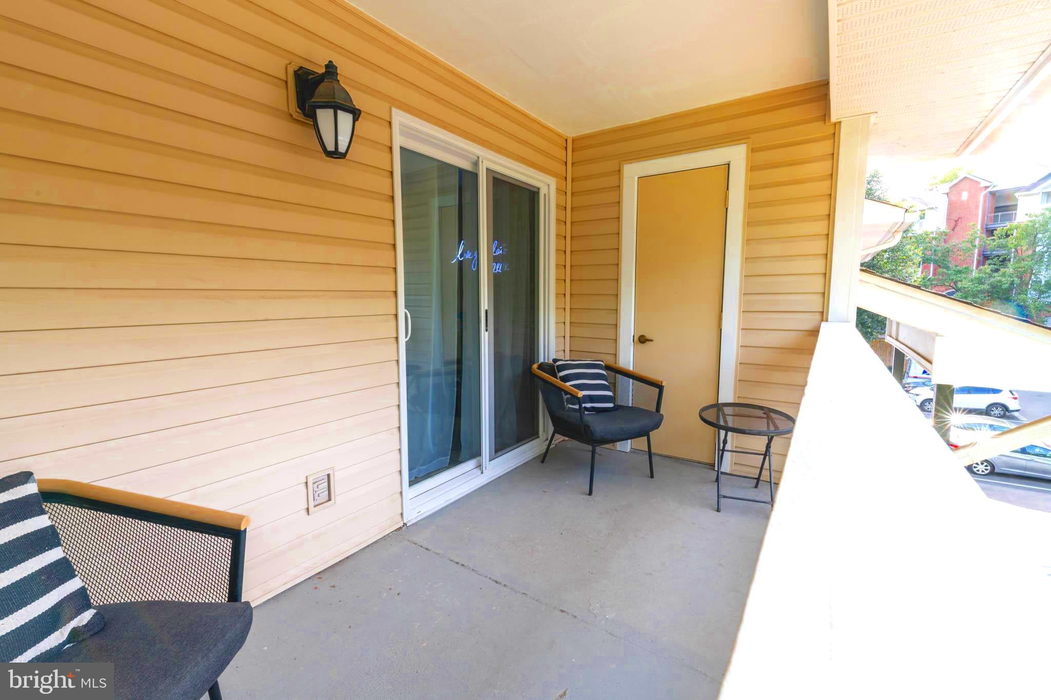 FOUNTAINS AT MCLEAN - Residential