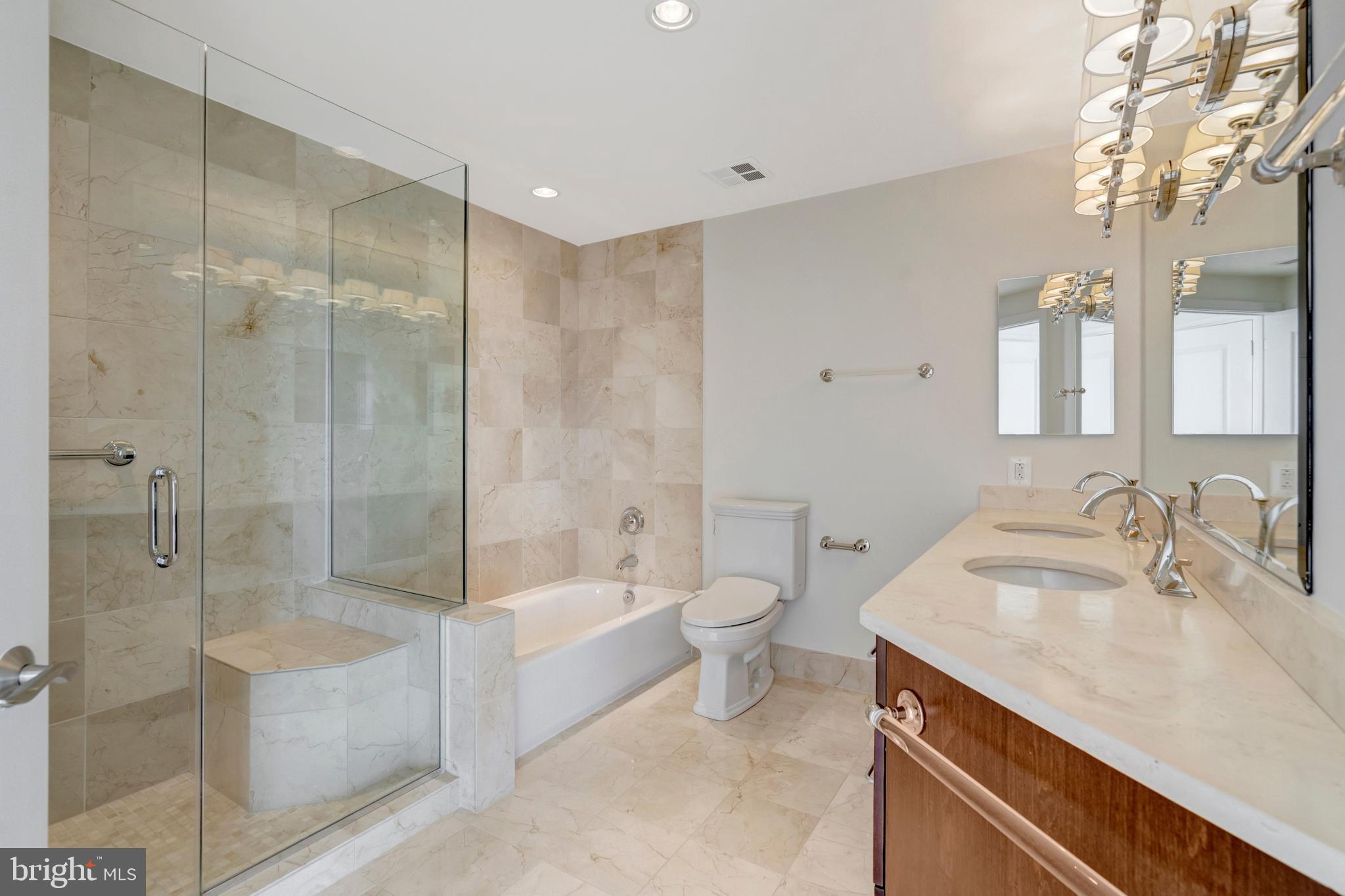 ONE PARK CREST CONDOMINIUM - Residential