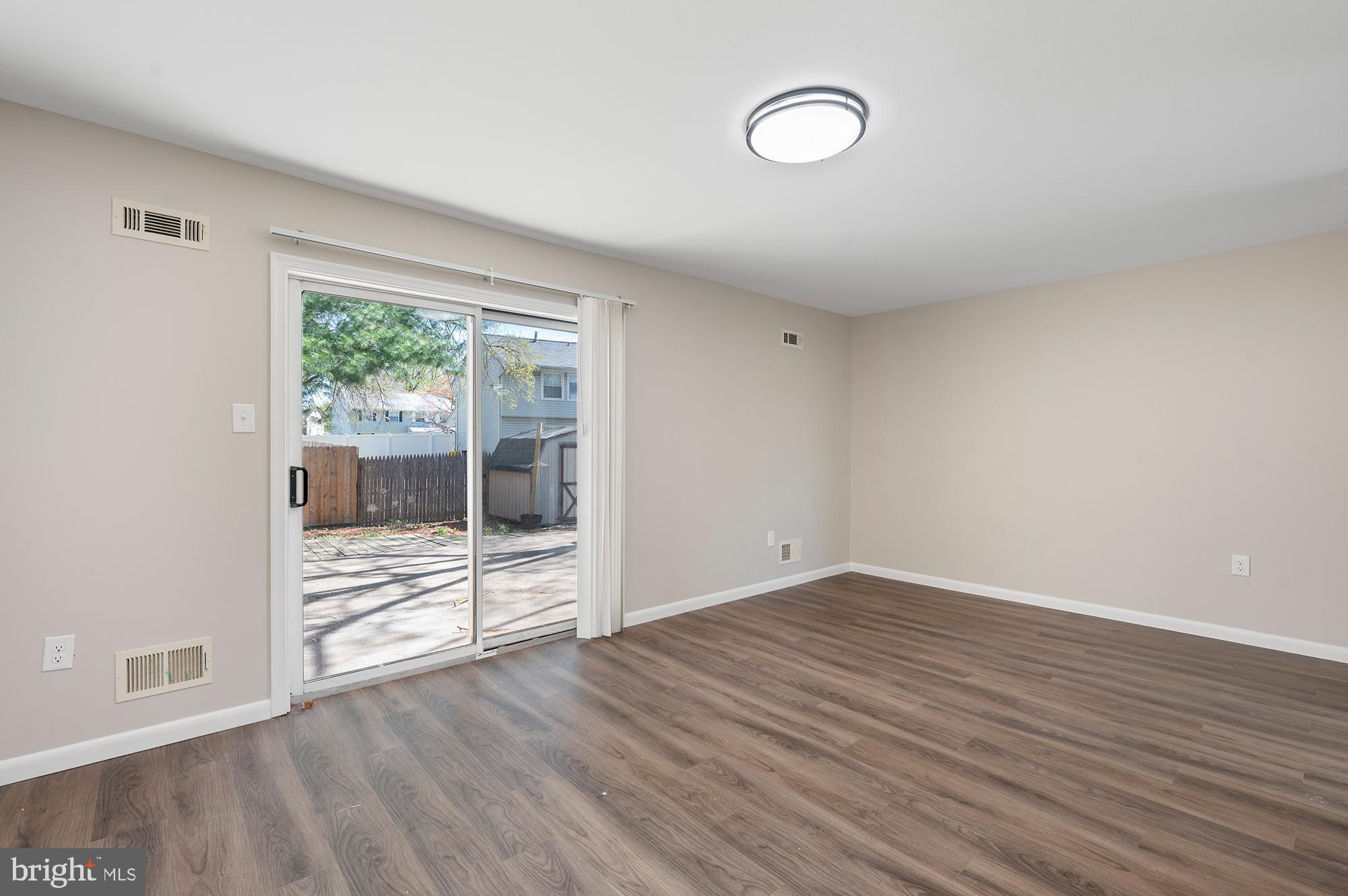 PASADENA - Residential Lease