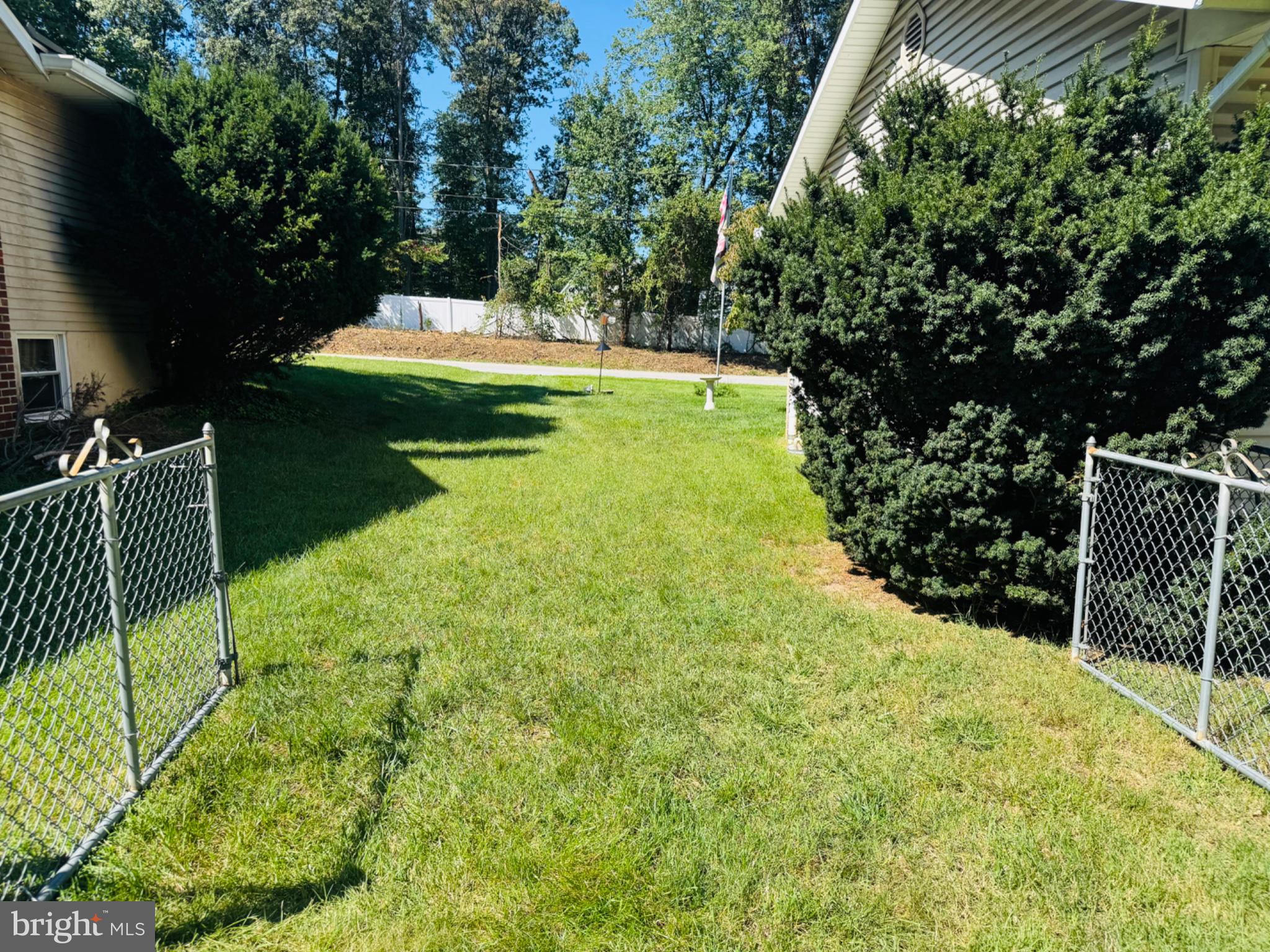 795 WOODS ROAD