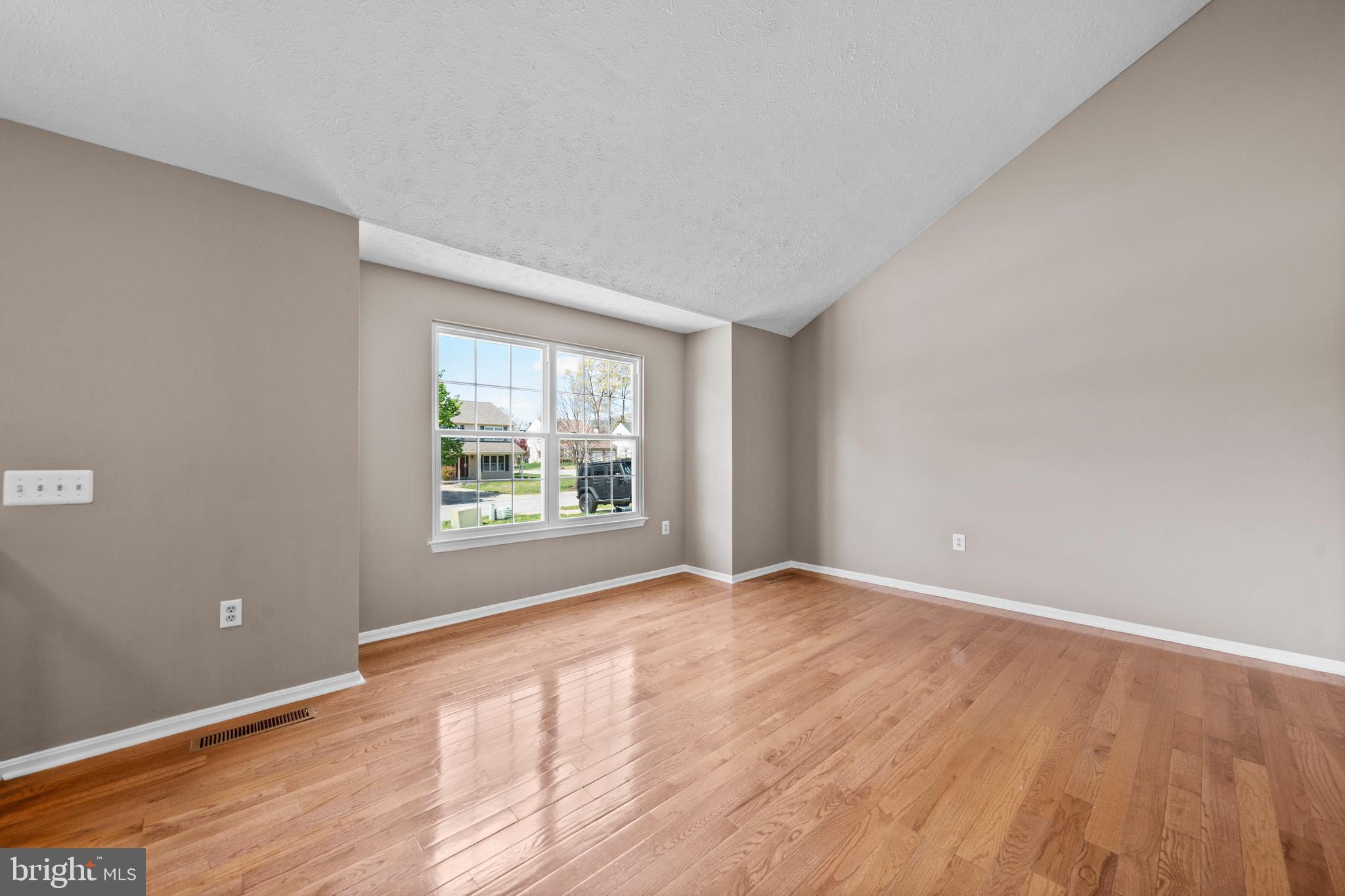 ST CHARLES SUB - DORCHESTER - Residential