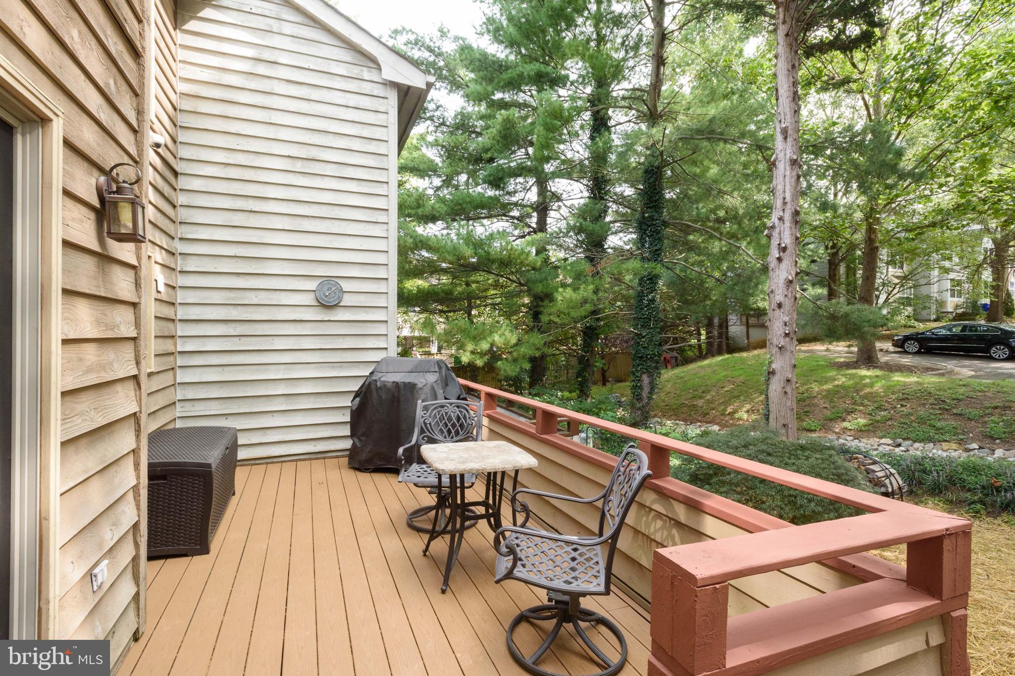 KINGS CONTRIVANCE - Residential