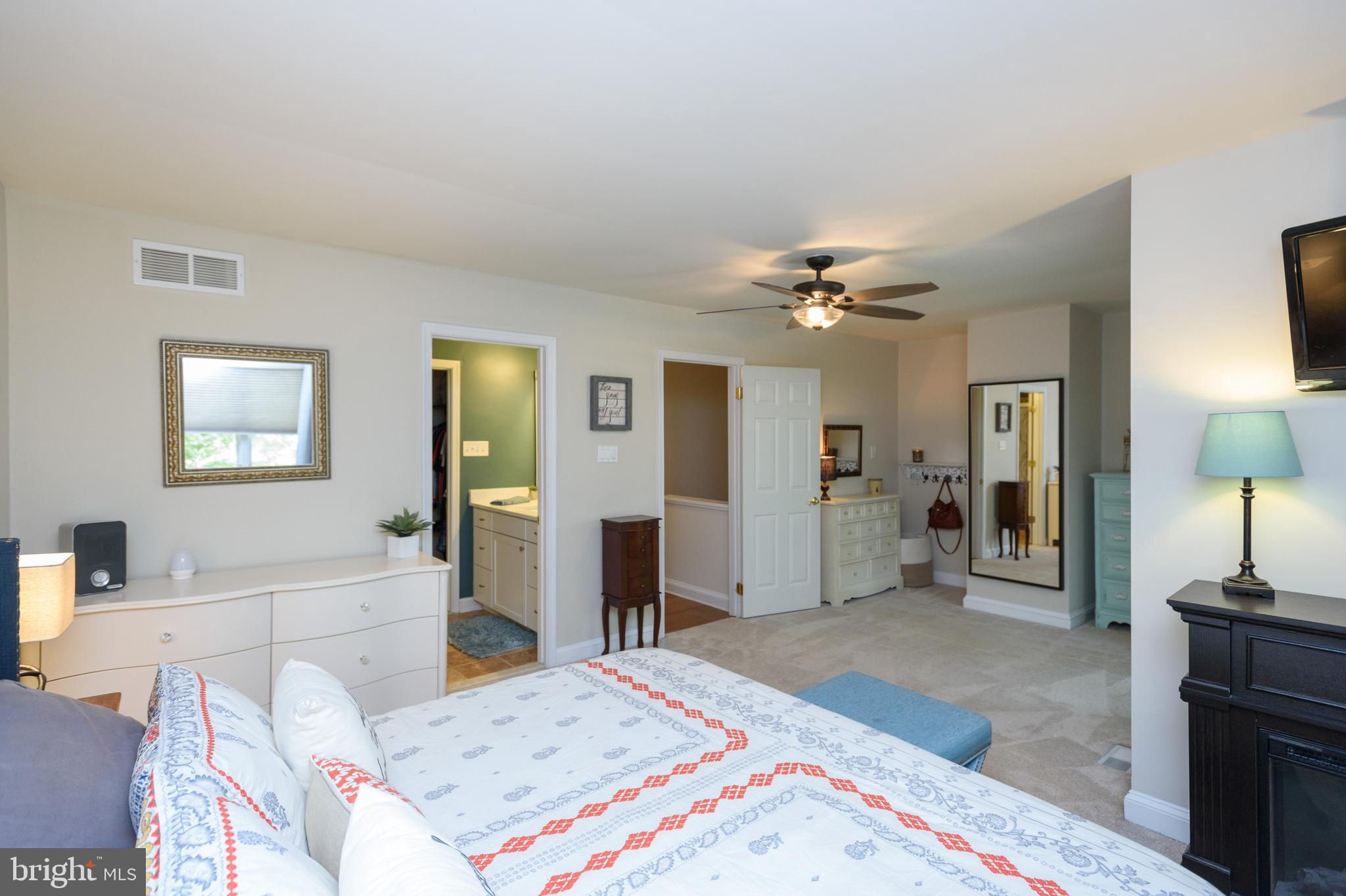 KINGS CONTRIVANCE - Residential