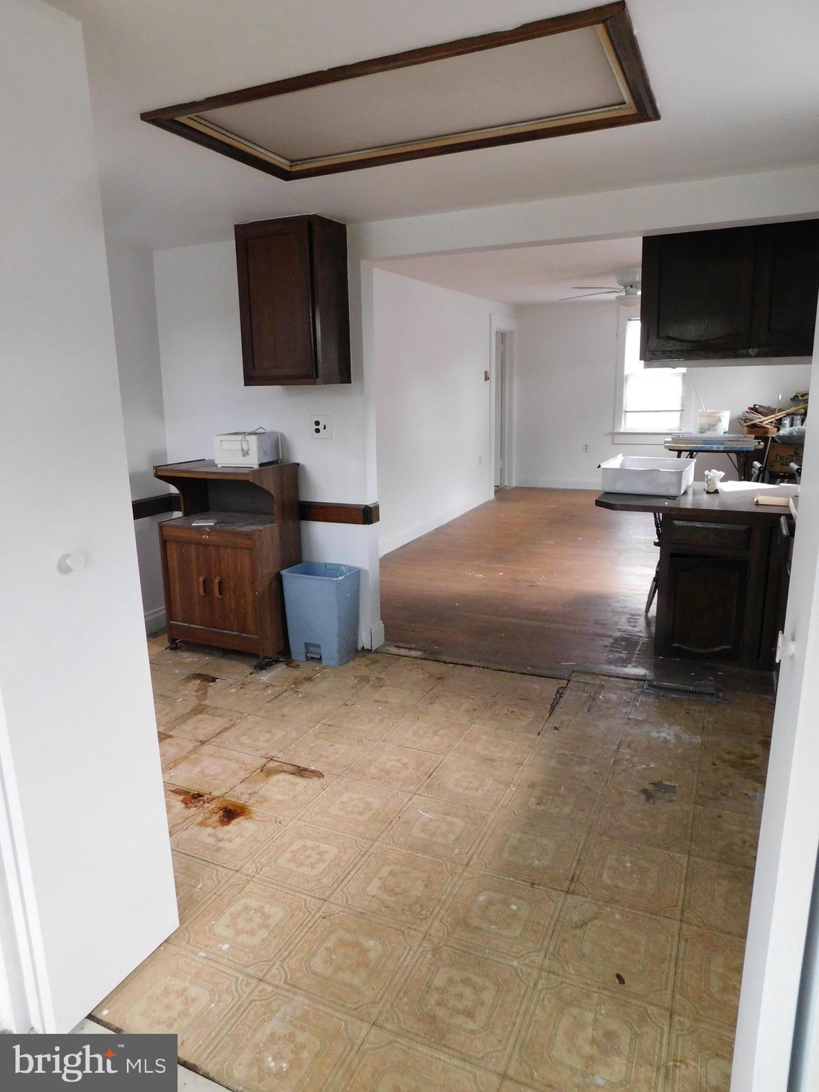 BRENTWOOD - Residential