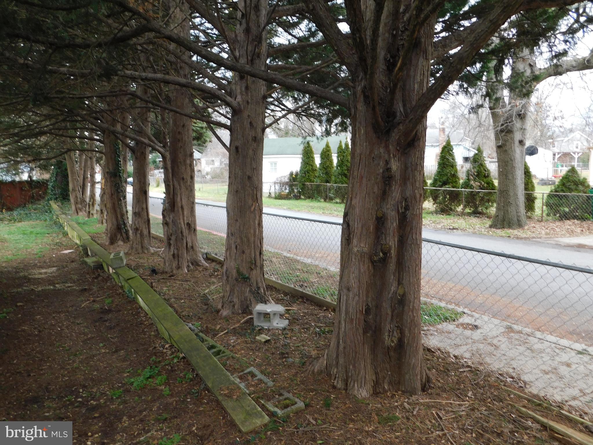 BRENTWOOD - Residential