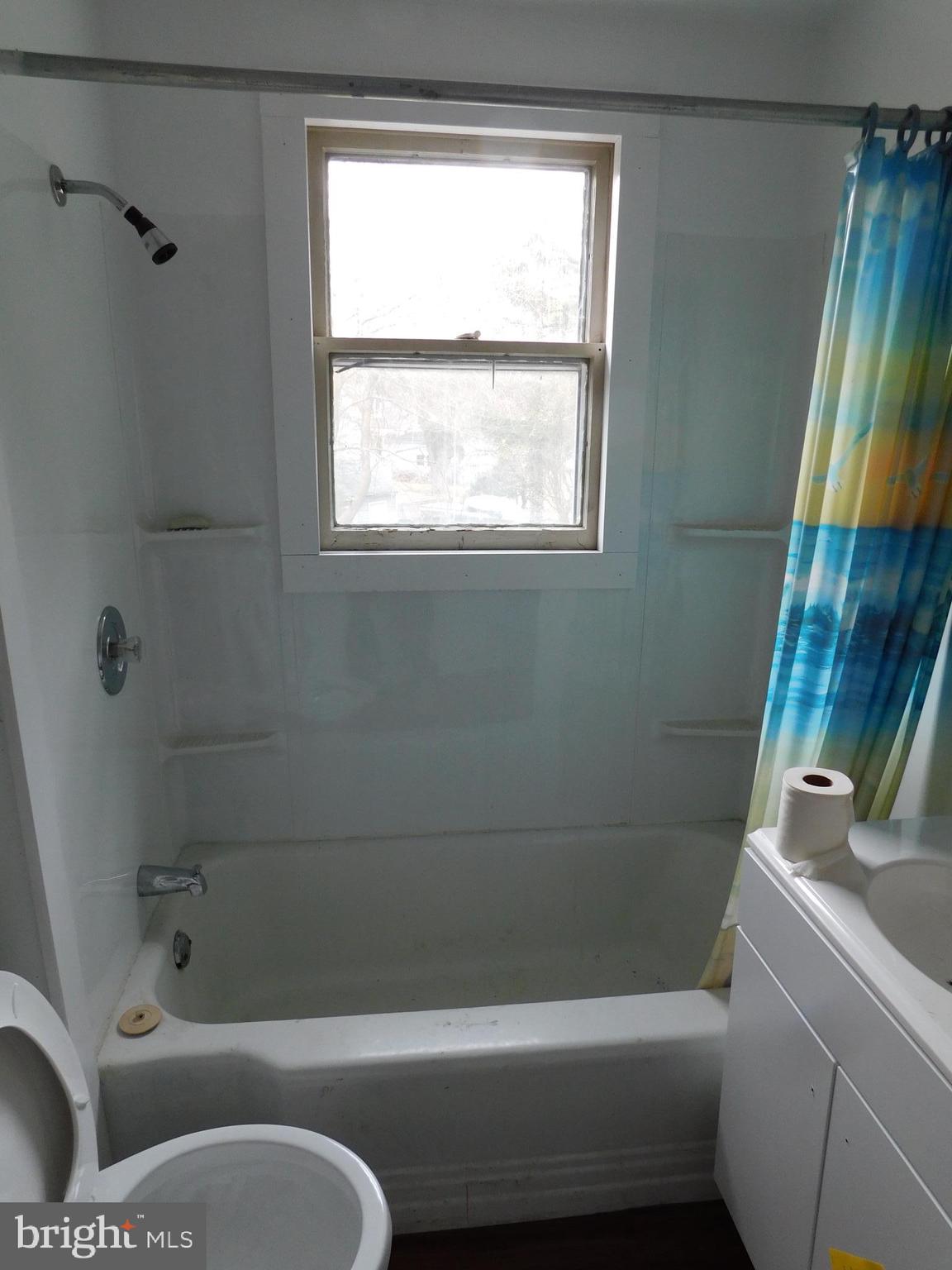 BRENTWOOD - Residential