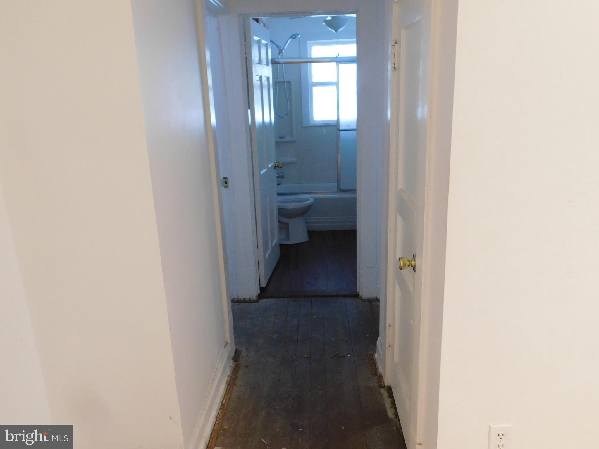 BRENTWOOD - Residential