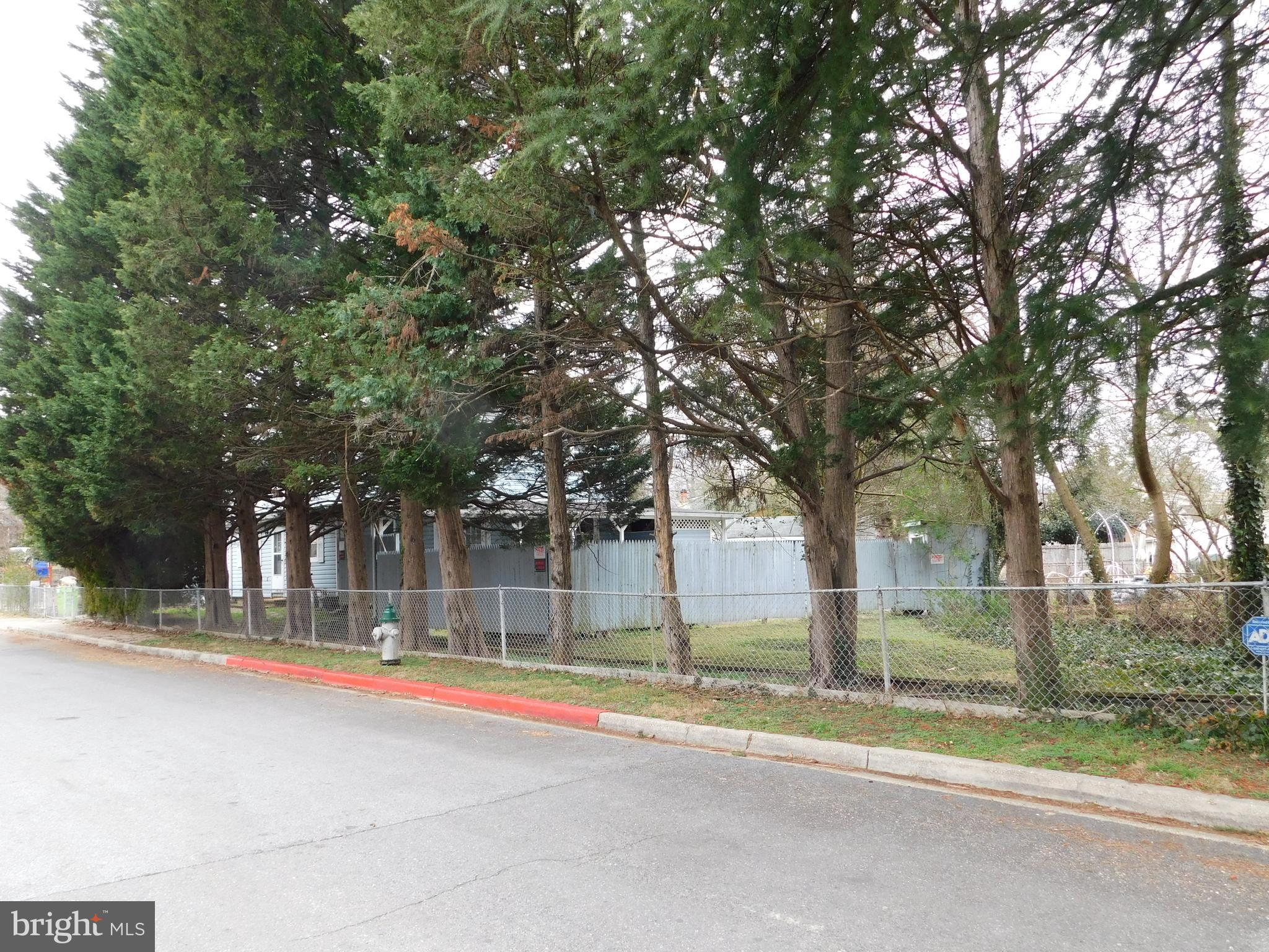 BRENTWOOD - Residential