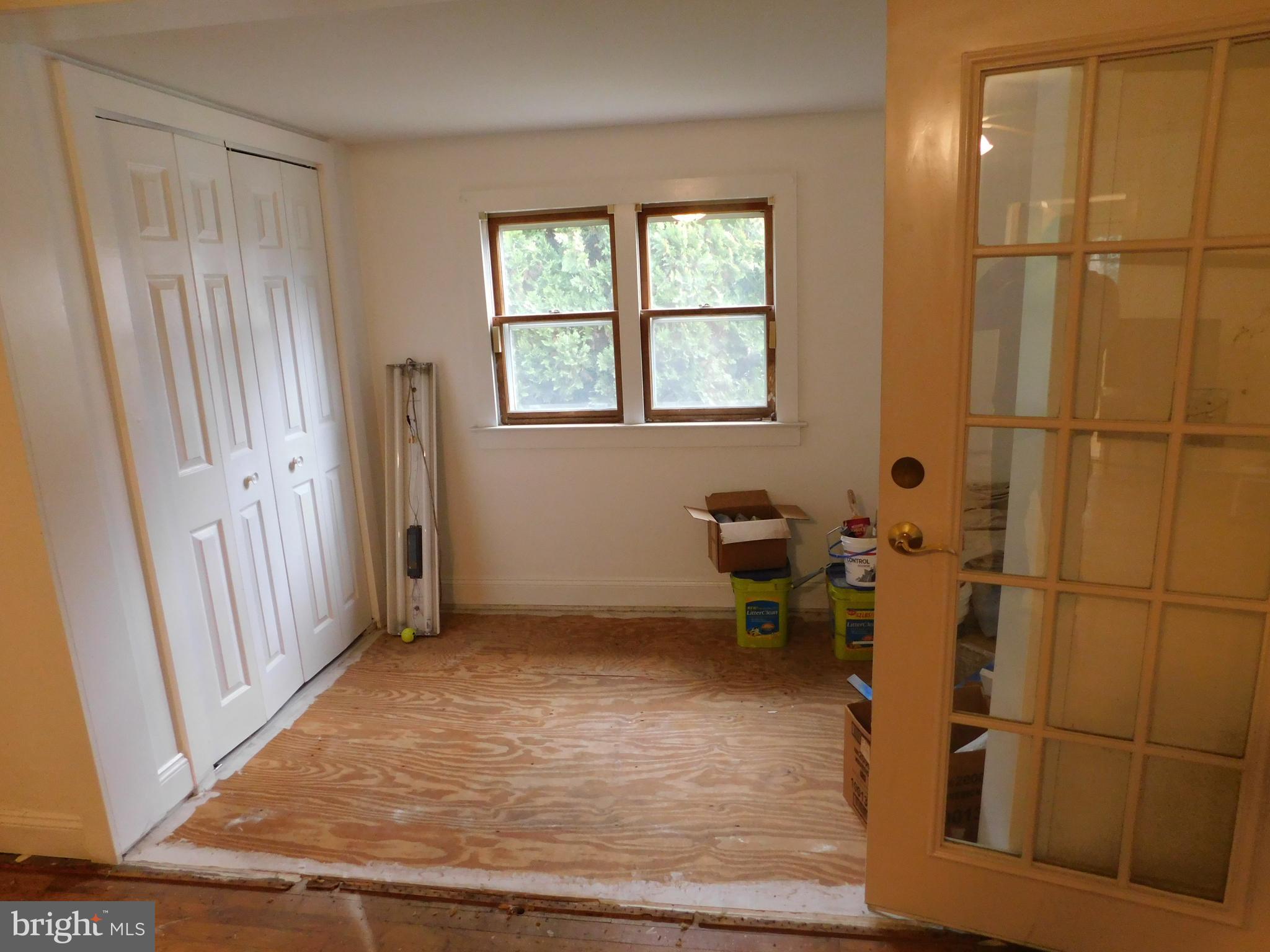 BRENTWOOD - Residential