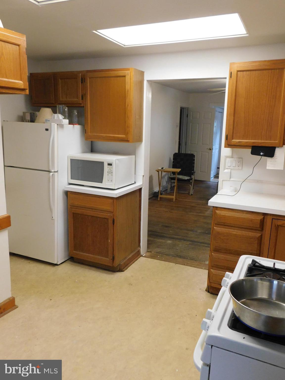 BRENTWOOD - Residential