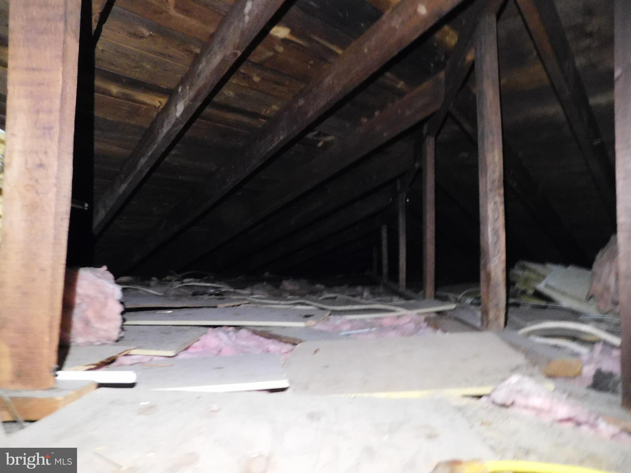 BRENTWOOD - Residential