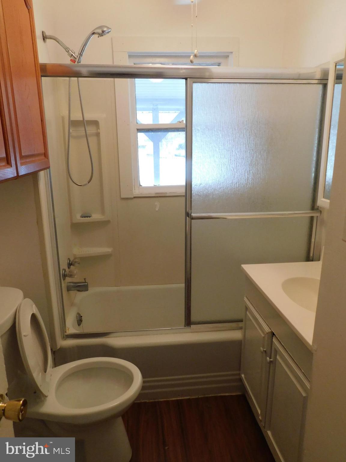 BRENTWOOD - Residential