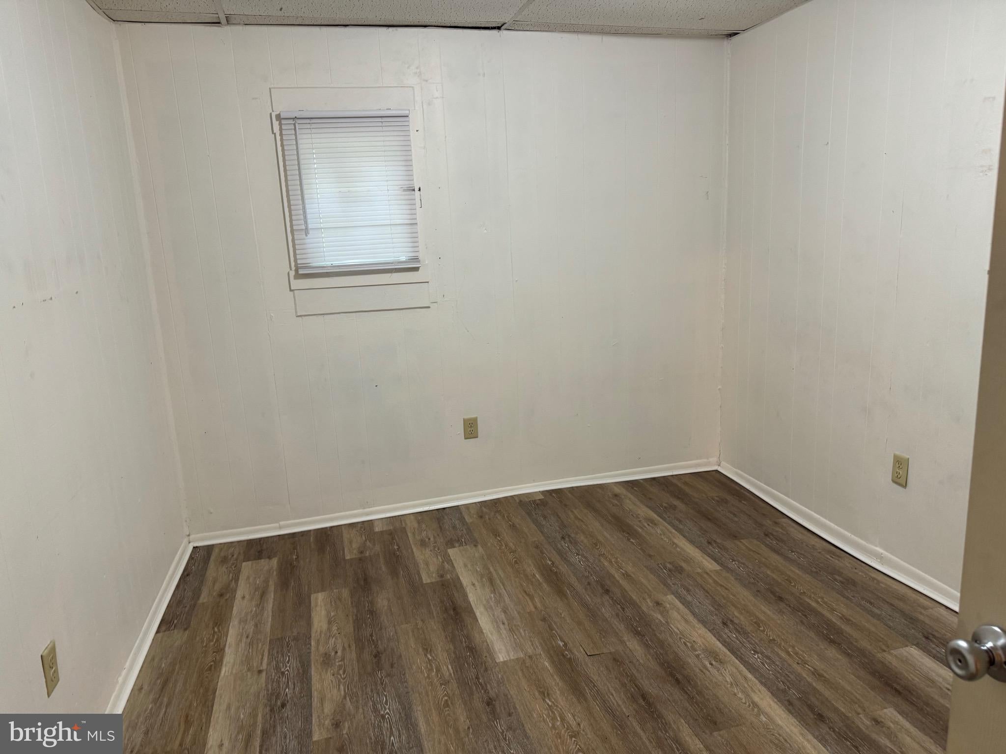 606 E MARKET STREET 1STFLRREAR
