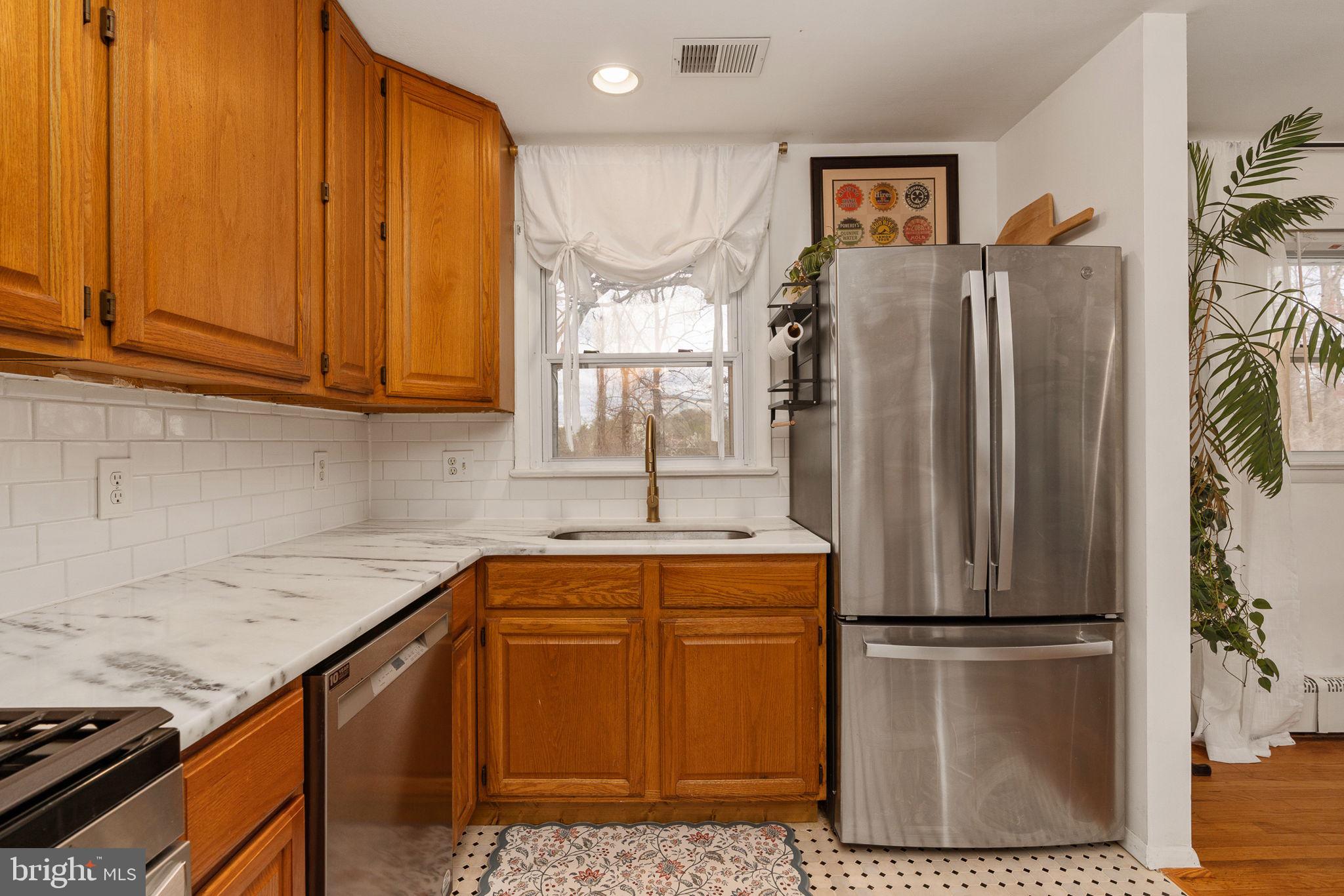 LOISDALE ESTATES - Residential