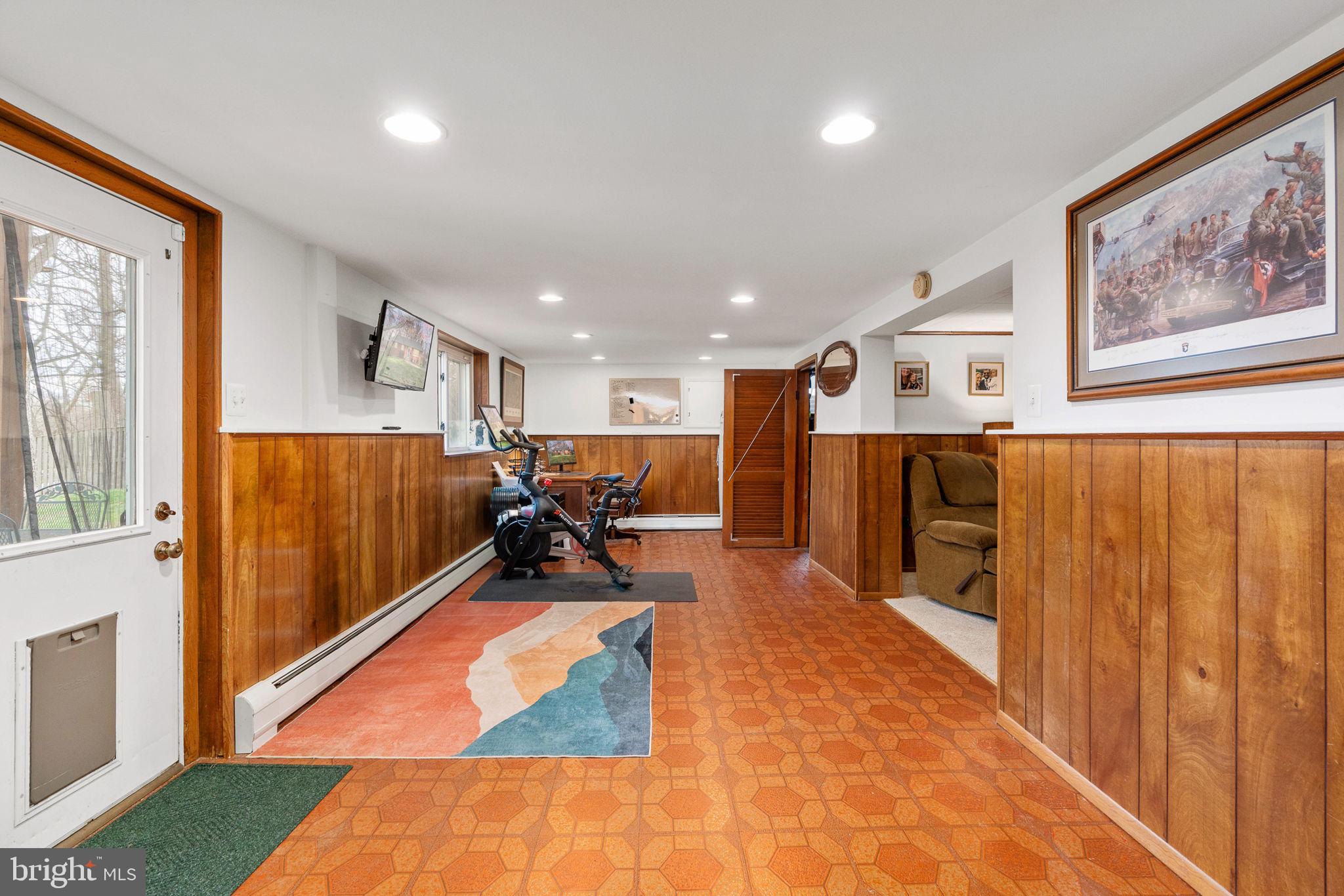 LOISDALE ESTATES - Residential