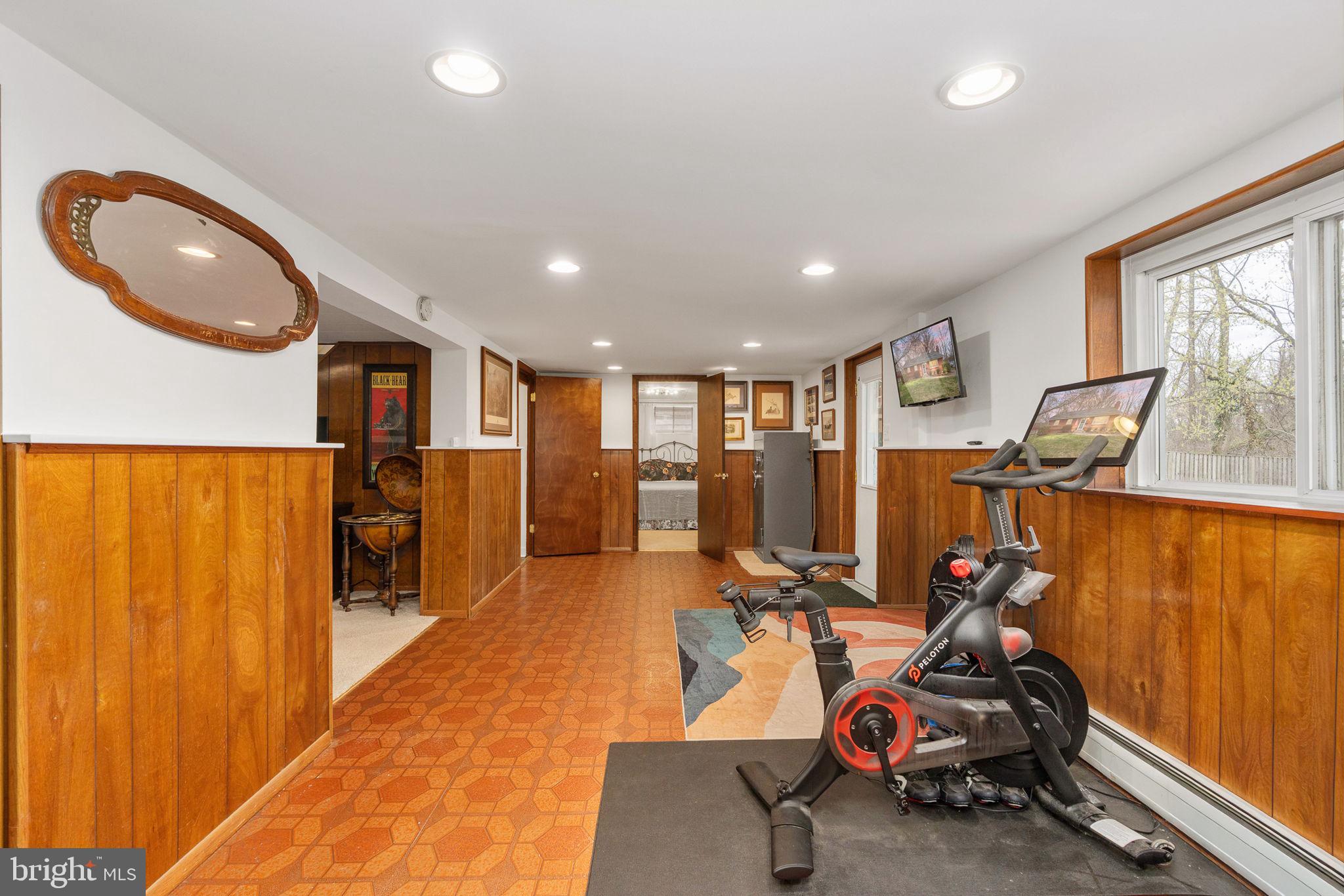 LOISDALE ESTATES - Residential