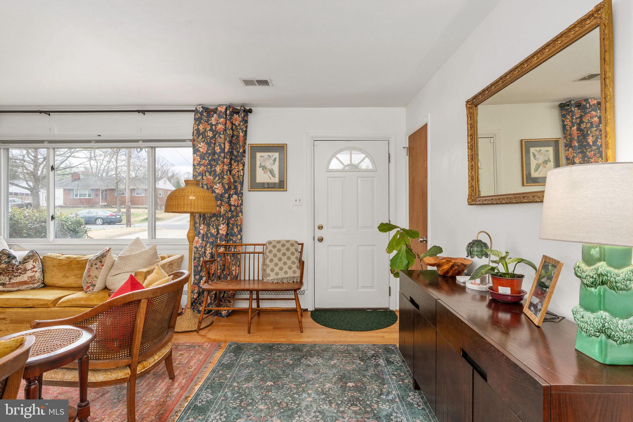 LOISDALE ESTATES - Residential